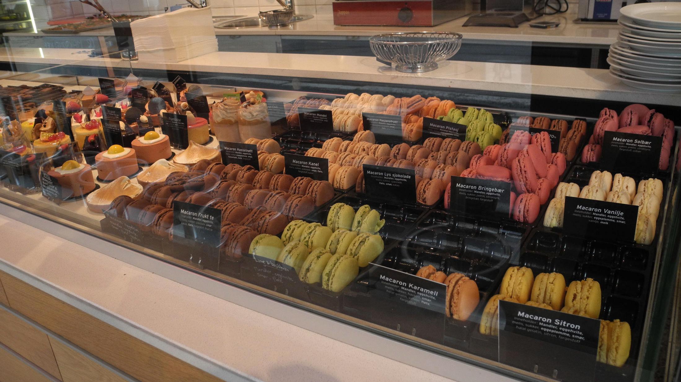FRANSKE FRISTELSER: Hos Pascal får du tak i de lekreste kaker og søt konfekt året rundt. Foto: Godt.no