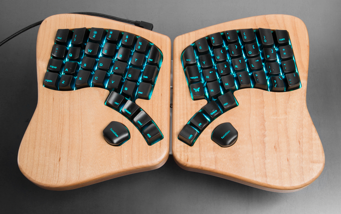 Det nye, ergonomiske tastaturet Model 01. Foto: Kickstarter