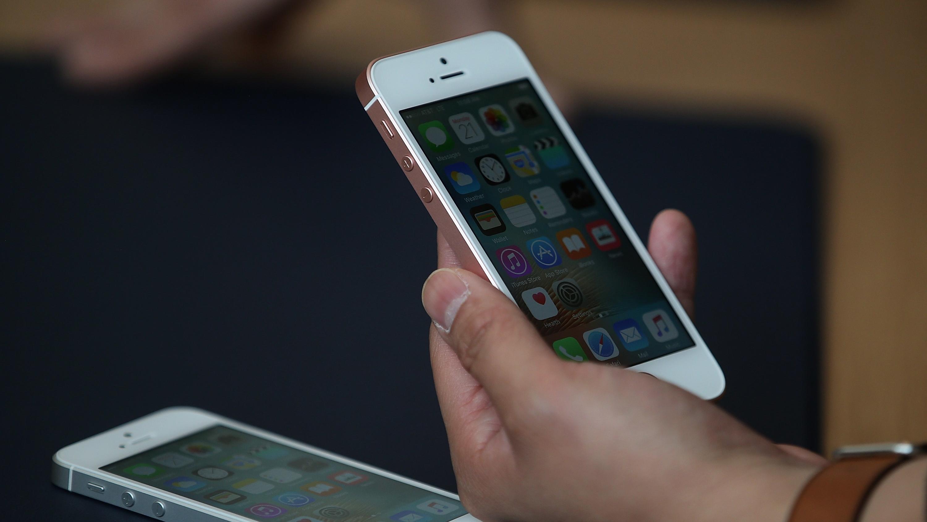 iPhone SE-oppfølger skal være planlagt til 2020
