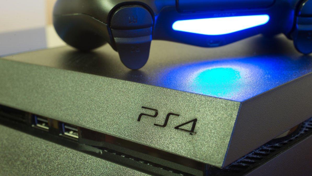 Sony hinter om at PlayStation 4 er i ferd med å dø