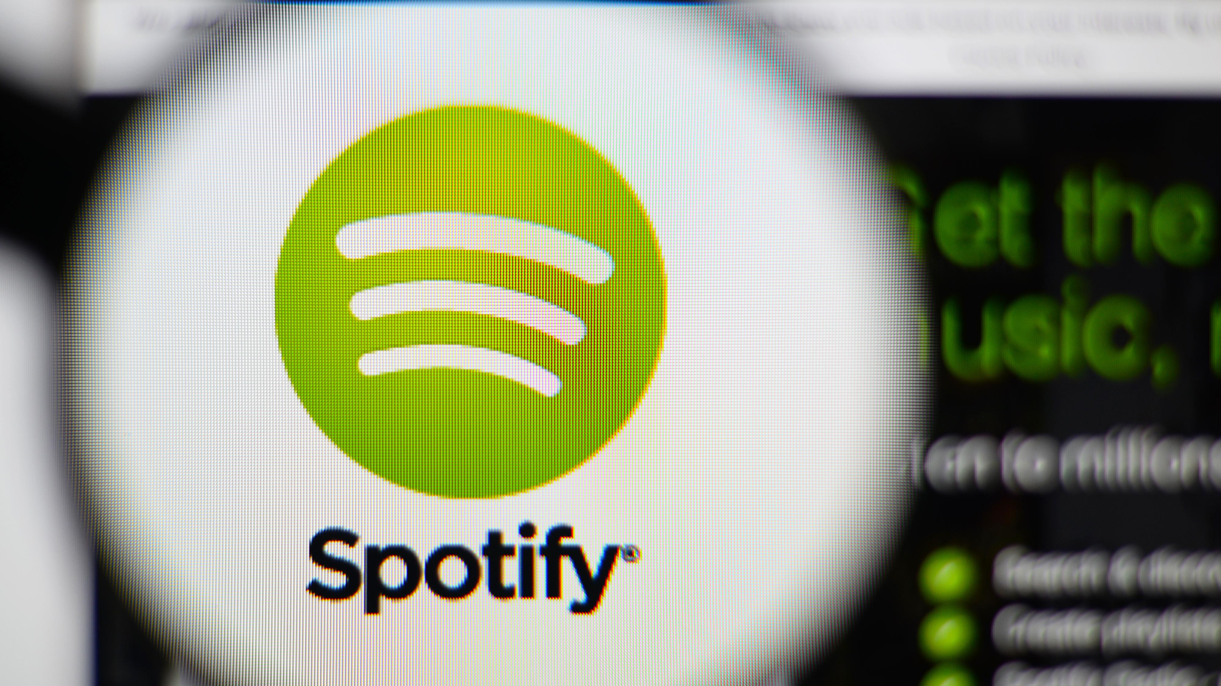 Spotify måtte fjerne titusenvis av AI-genererte låter