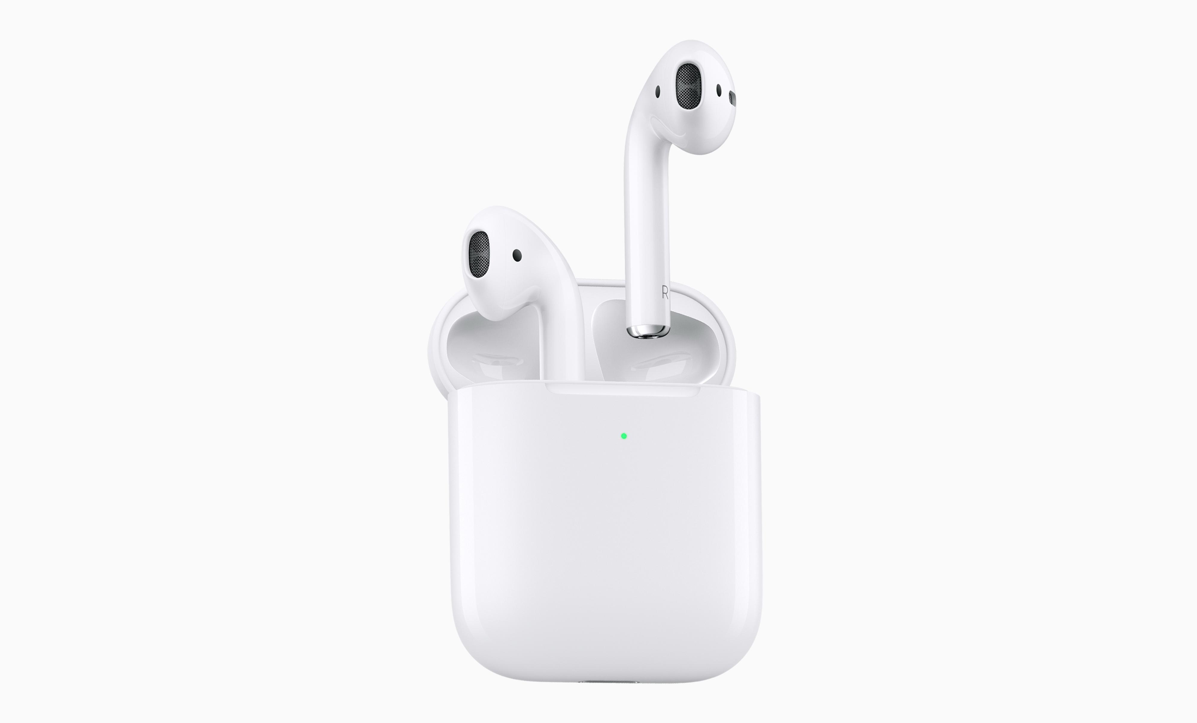 Apples nye AirPods byr ikke på mye nytt utover muligheten for trådløs lading.