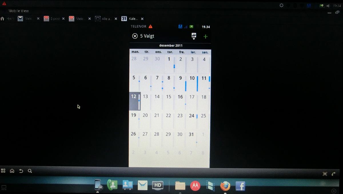 Kalenderen og e-postleseren utnytter ikke plassen på skjermen.