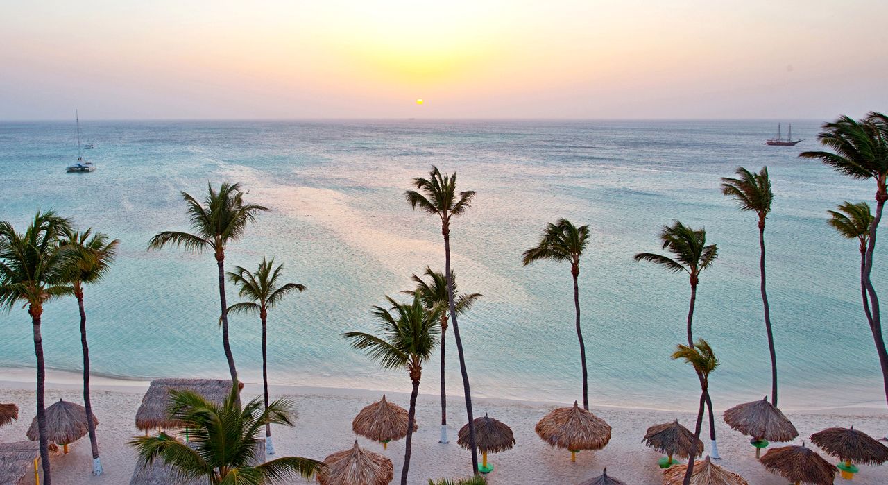 POPULÆRT MED EKSOTISKE REISEMÅL: Strandparadiset Aruba har økt voldsomt i popularitet i vinter – hele 71 prosent sammenlignet med i fjor. 