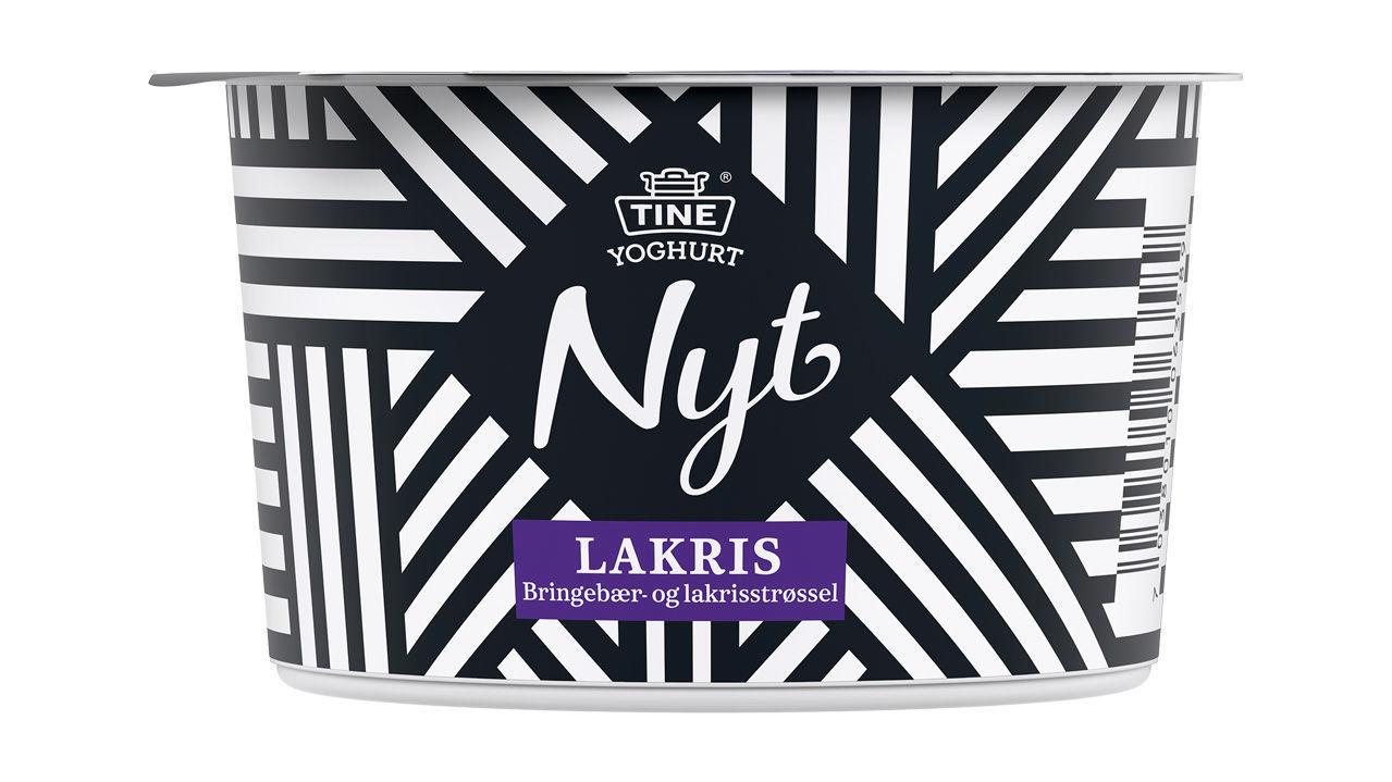 NY: TINEs yoghurt med lakrissmak og bringebærstrøssel kommer i slutten av september. Foto: Produsenten