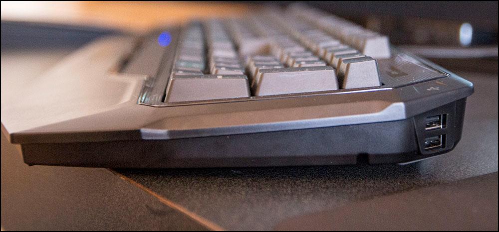 Ryos er faktisk ikke så høyt som mange andre mekaniske tastaturer.Foto: Niklas Plikk, Hardware.no
