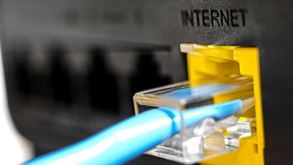 USA opphever nettnøytraliteten – nå varsler IT-gigantene kamp