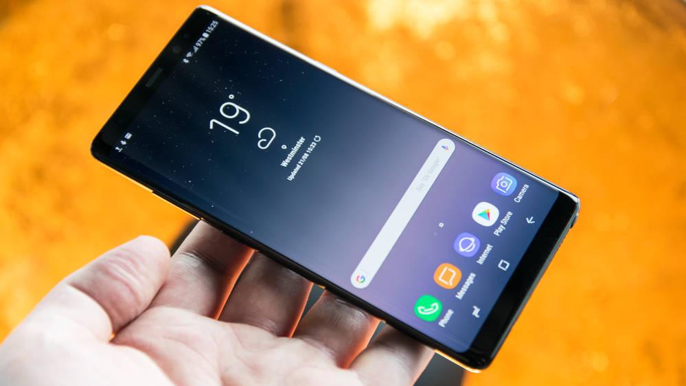 Vi har allerede fått prøve Samsung Galaxy Note 8, men kjenner vi Samsung rett vil den fortsatt få mye oppmerksomhet på IFA-messen.. Bilde: Finn Jarle Kvalheim, Tek.no