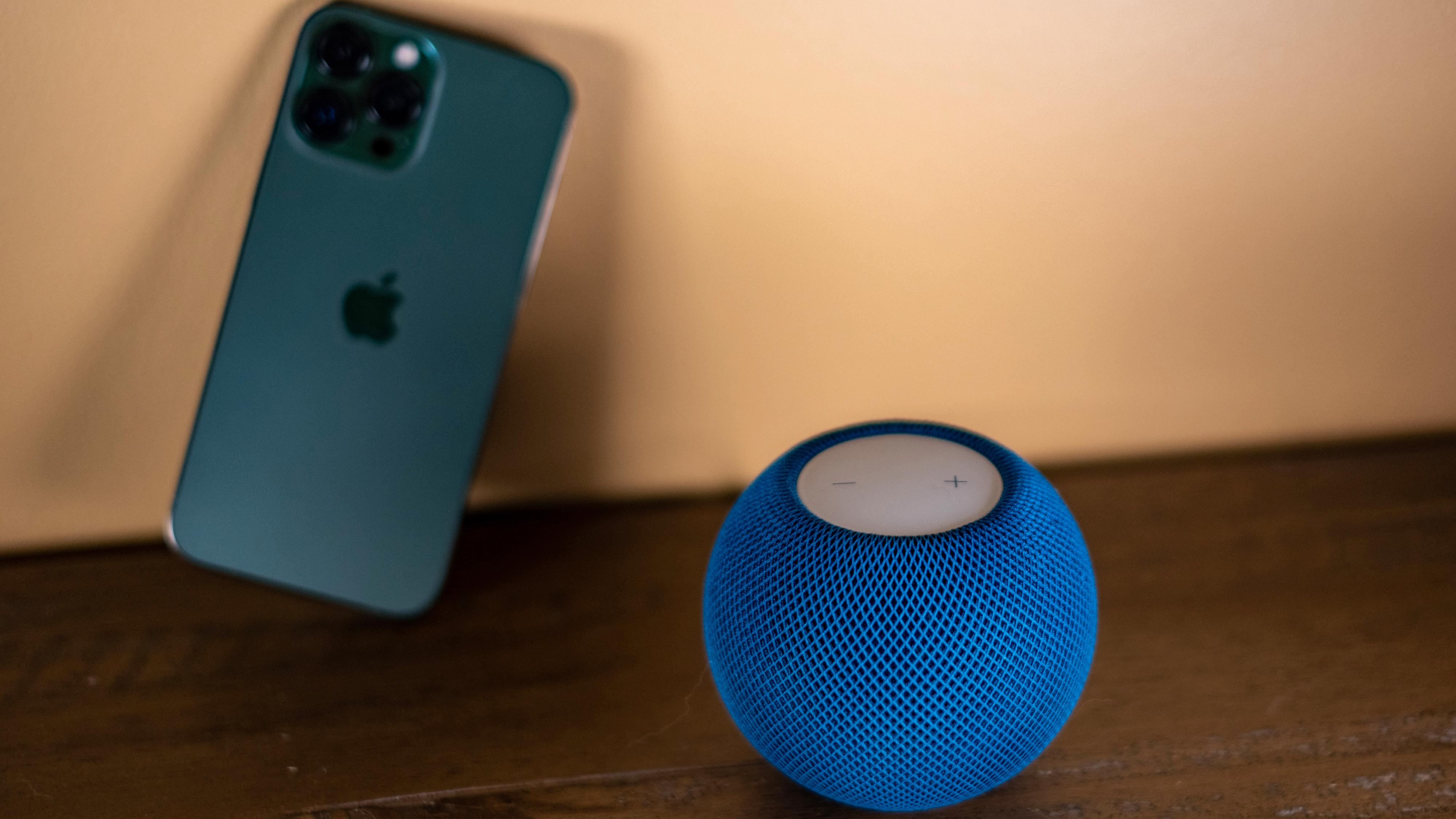 Apple HomePod Mini gir enorm lyd i liten dings