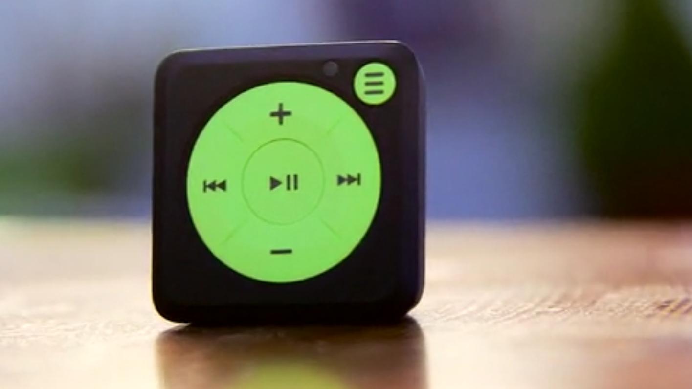 Med denne lille saken kan du lytte til Spotify-musikk på farten – uten mobil