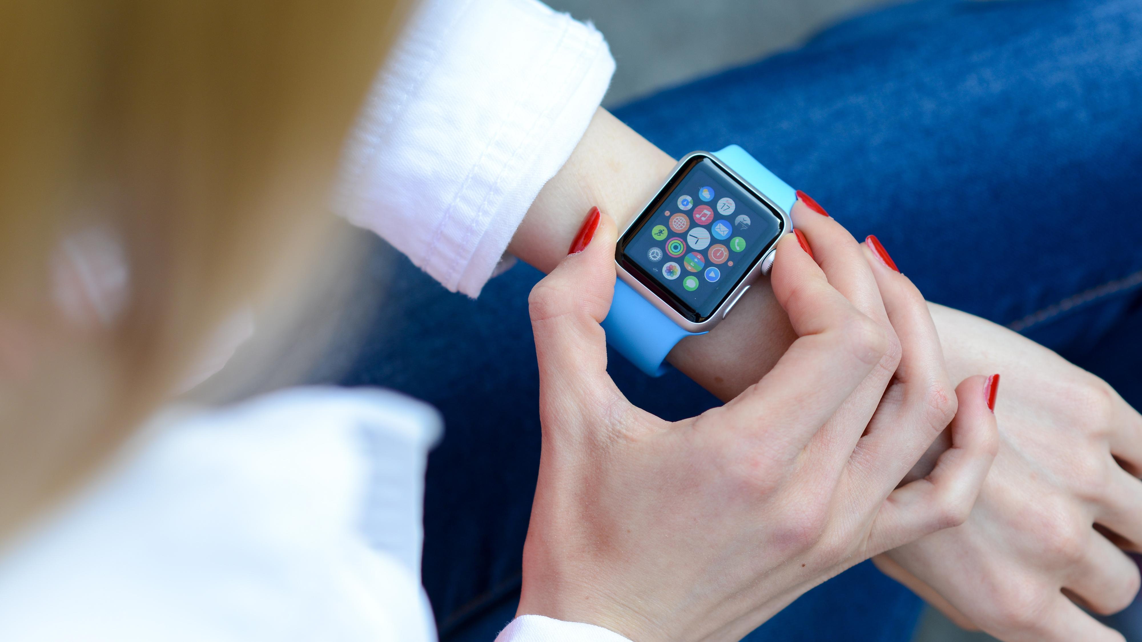 Apple Watch knuser fremdeles smartklokke-konkurrentene