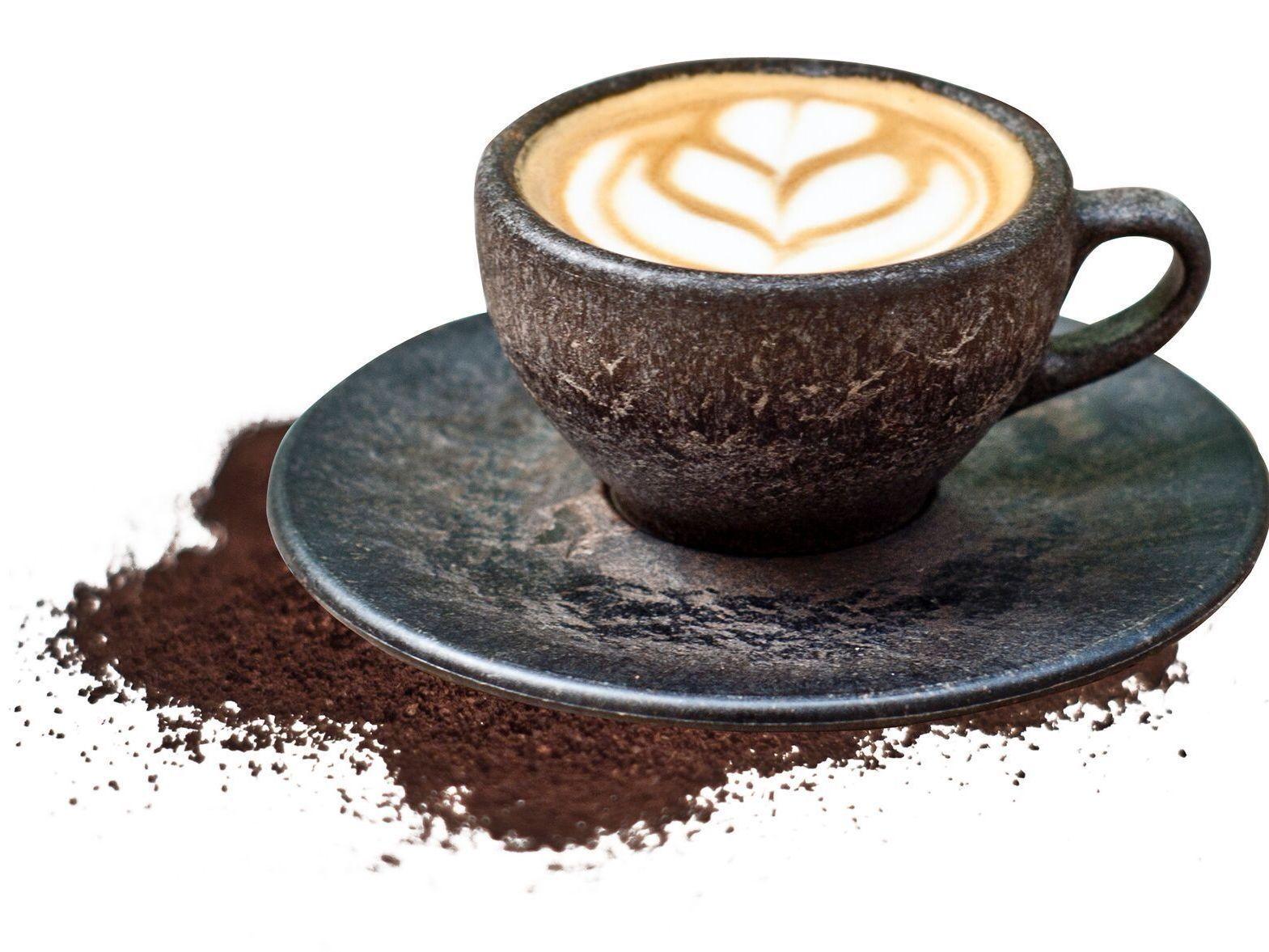 GRØNN DESIGN: Koppene er laget av resirkulerbart materiale. Foto: Kaffeeform