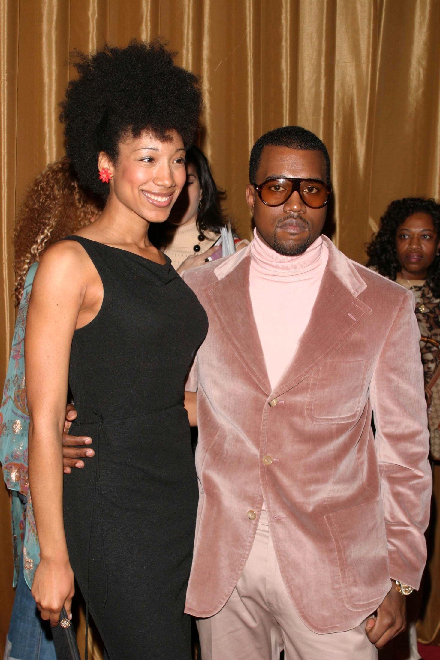 LIKER BARE TING HVIS DE ER ROSA: Kanye West sammen med Renee Wilson på et arrangement i Beverly Hills. Foto: AP