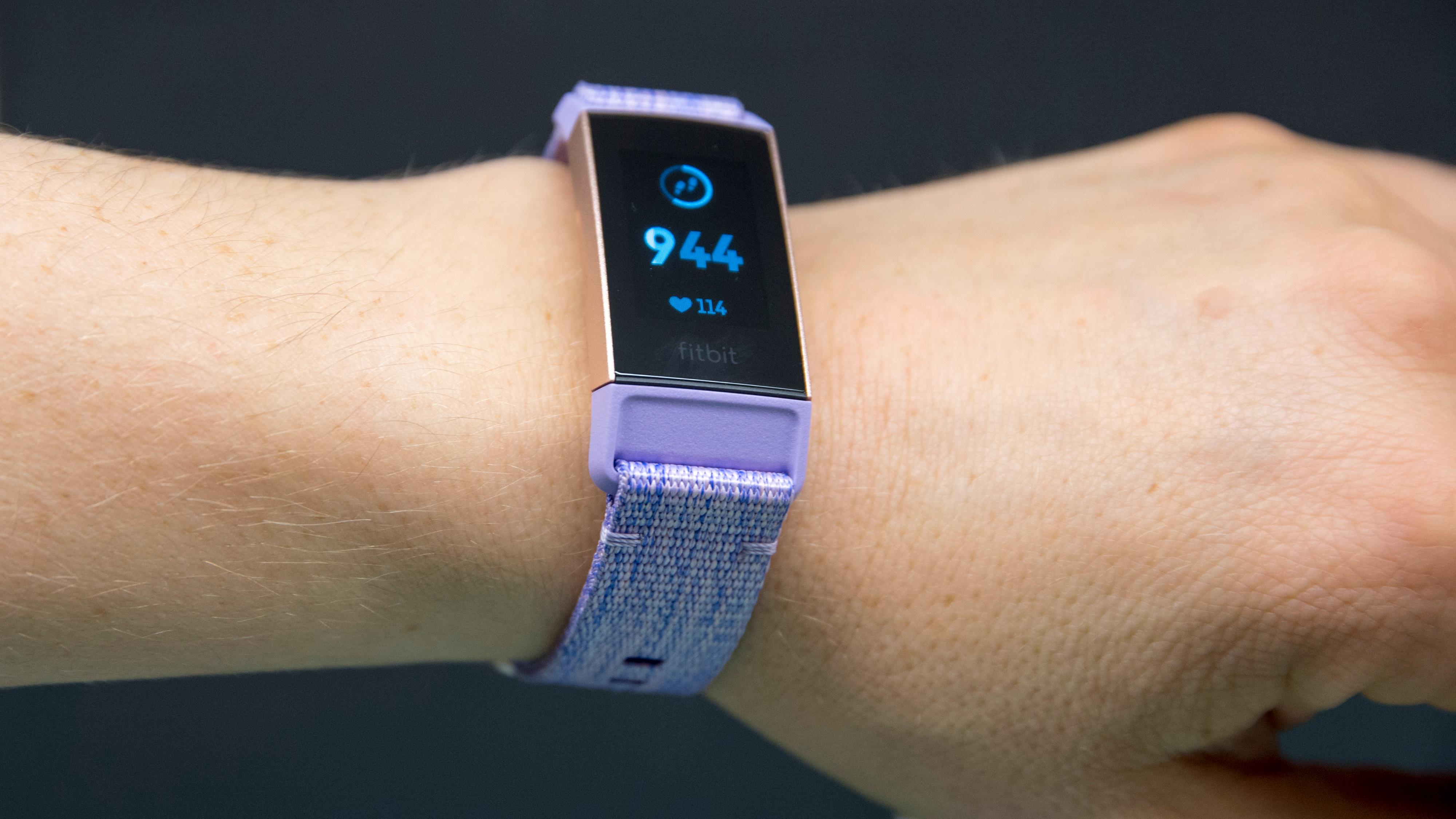 Fitbit Charge 3.