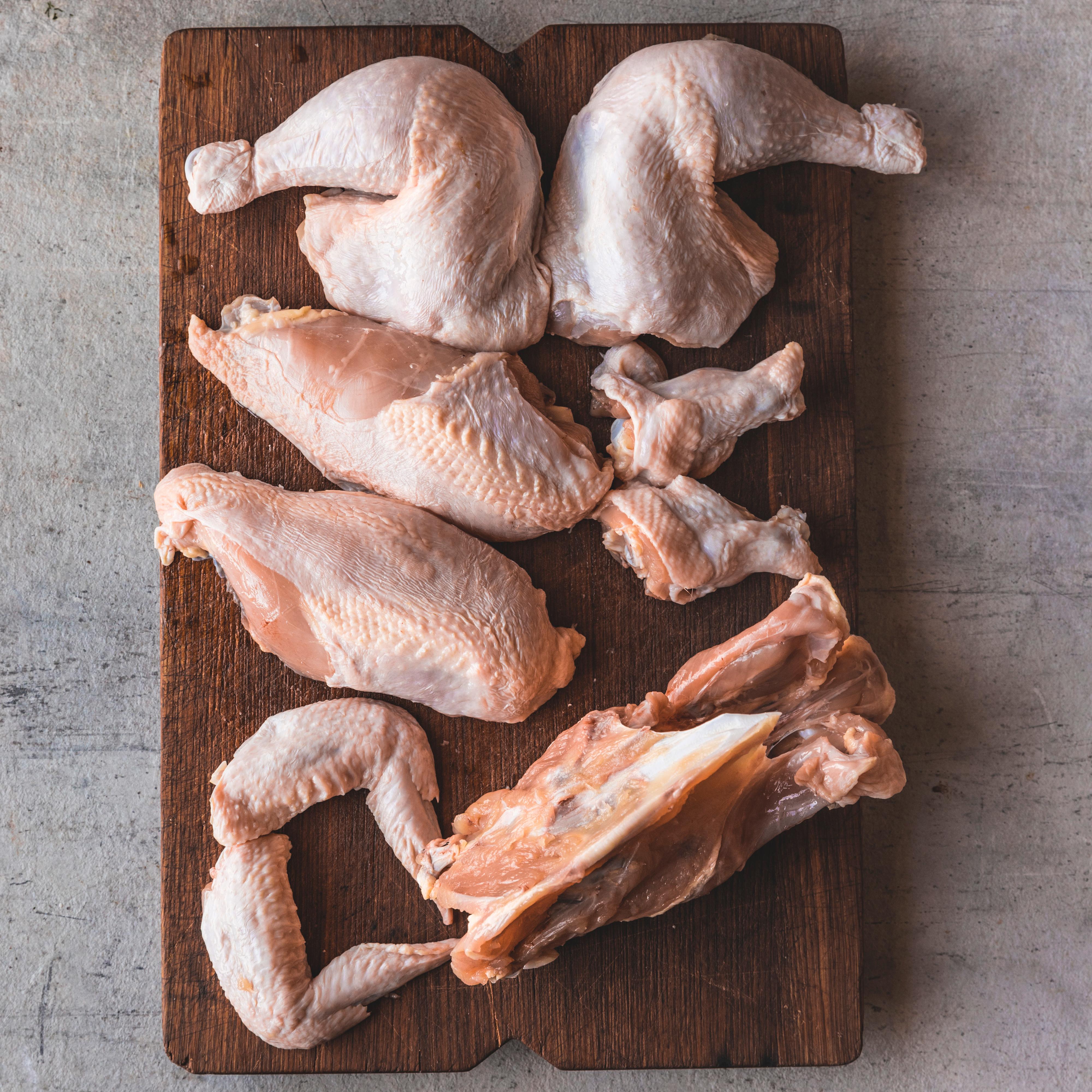 HVITT KJØTT: Kylling passer til hverdag og helg, og regnes ofte som å være sunnere enn rødt kjøtt. 