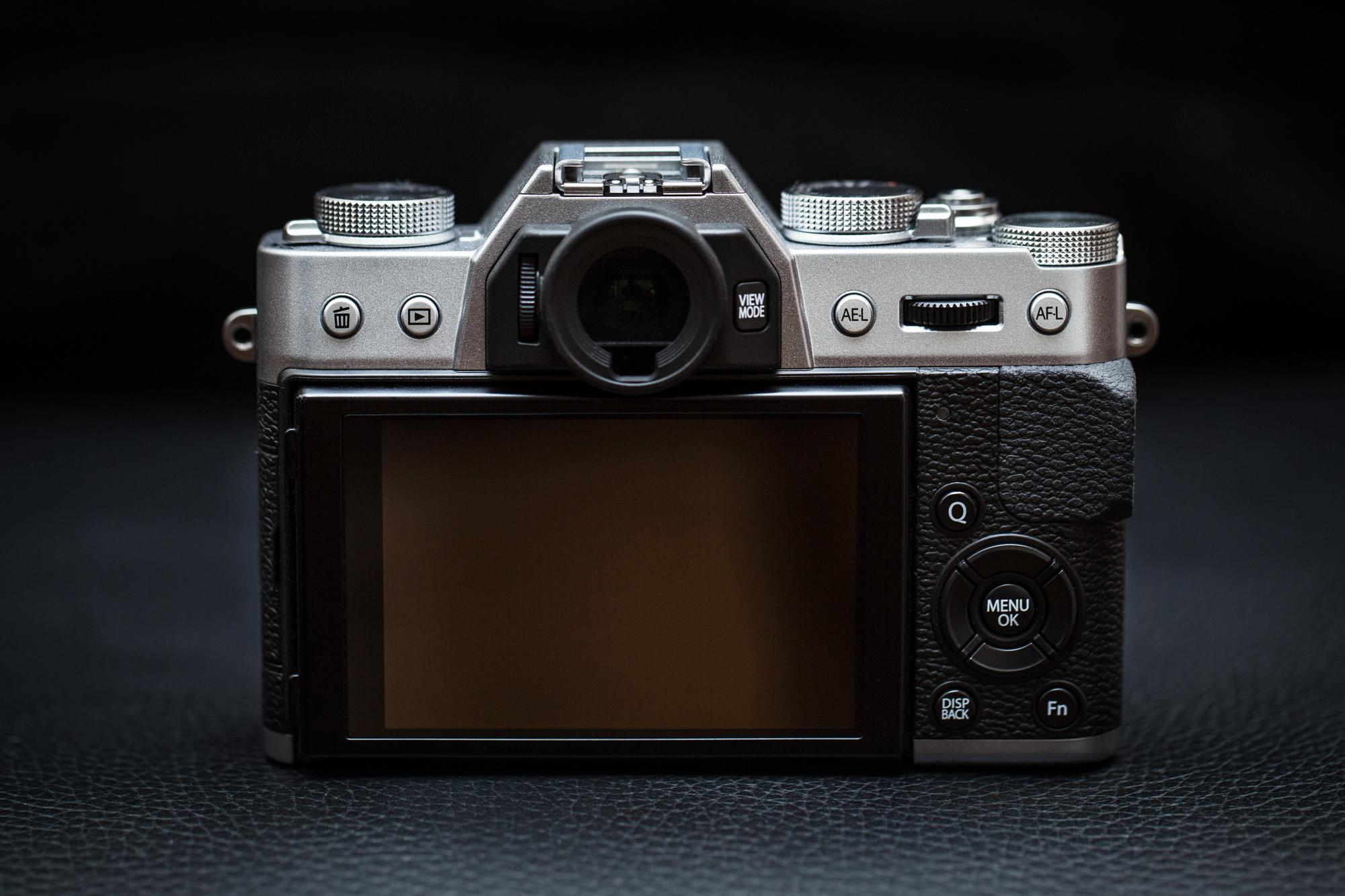 Fujifilm X-T10s bakside. Foto: Johannes Granseth