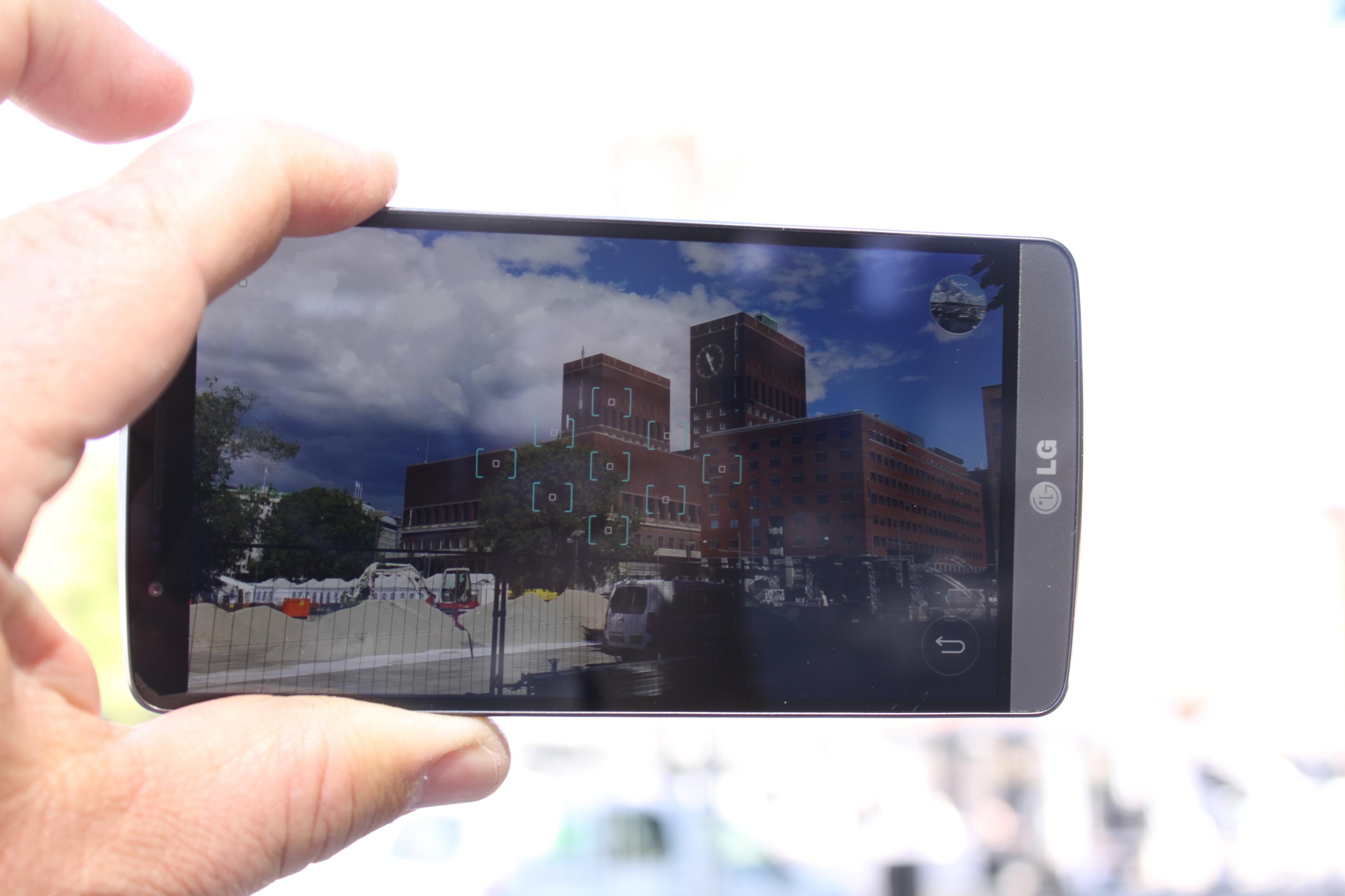 LG G3 har lynrask, laserstyrt, autofokus. Den knipser bildene ekstremt raskt.Foto: Espen Irwing Swang, Amobil.no