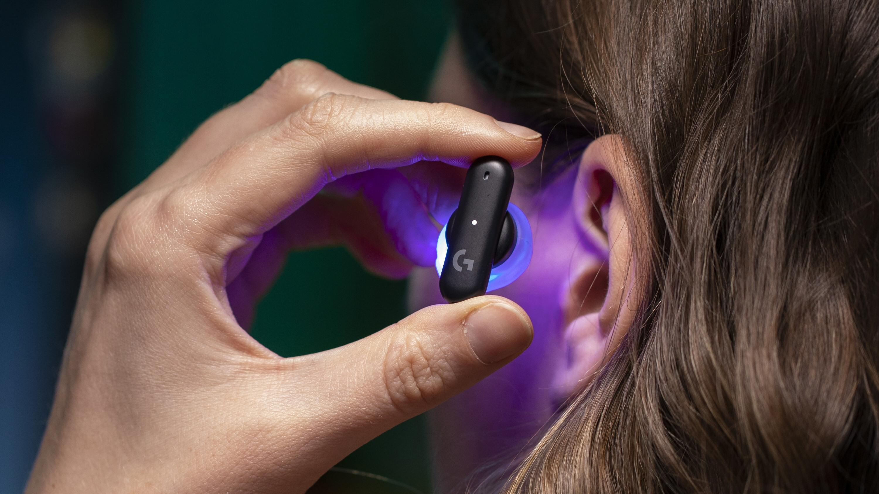 Ved hjelp av «Lightform»-teknologi skal disse øreproppene tilpasse seg øret ditt.