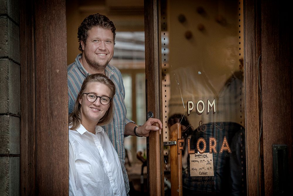 Anna och Rasmus Axelsson på café Pom och Flora