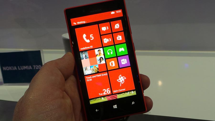 Nokia Lumia 720.Foto: Espen Irwing Swang, Amobil.no