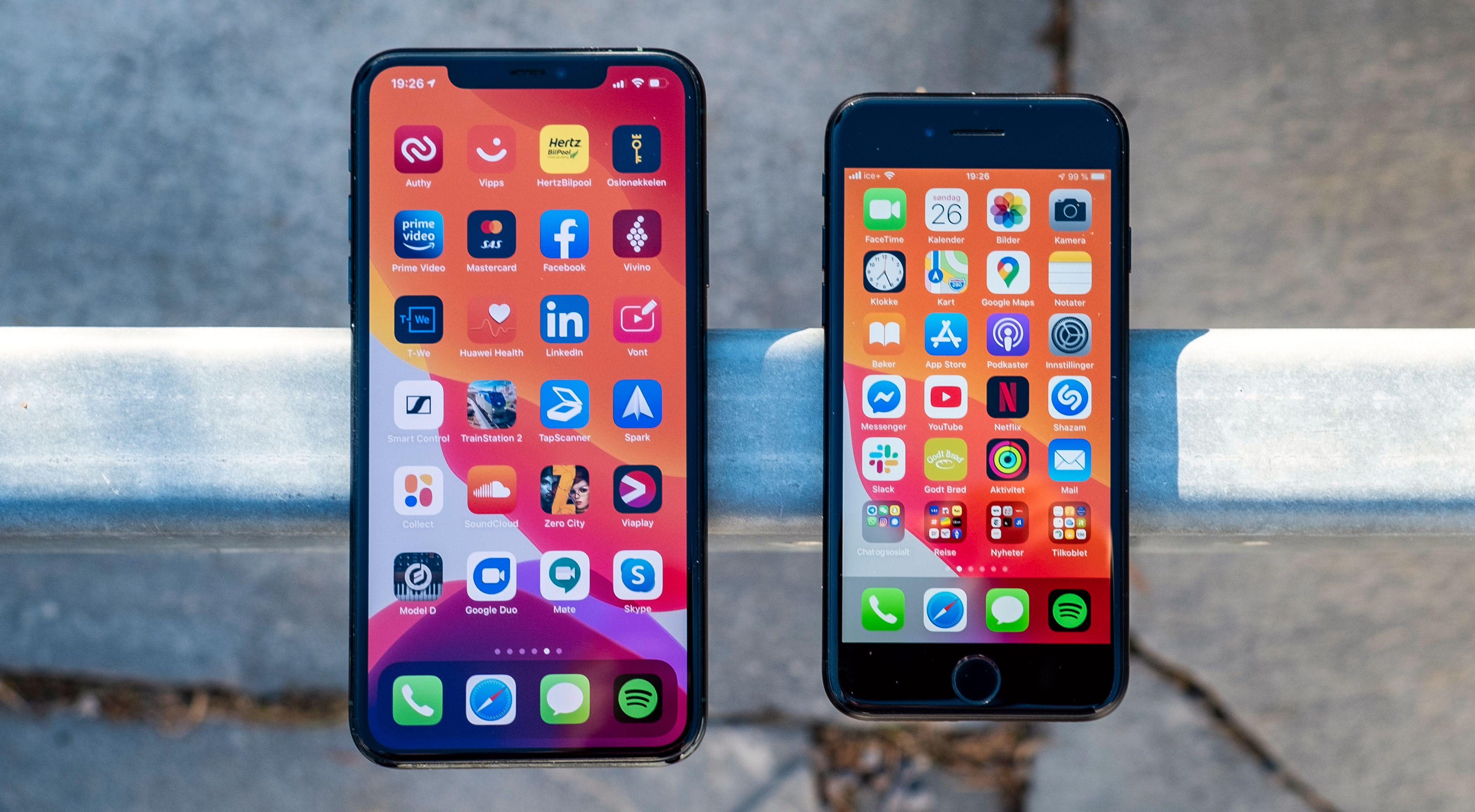 Illustrasjonsbilde. iPhone 11 Pro Max (venstre) og iPhone SE (2020) til høyre.