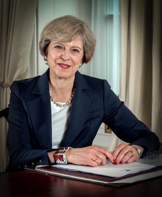 Den britiske statsministeren Theresa May går hardt til verks mot porno på nettet.