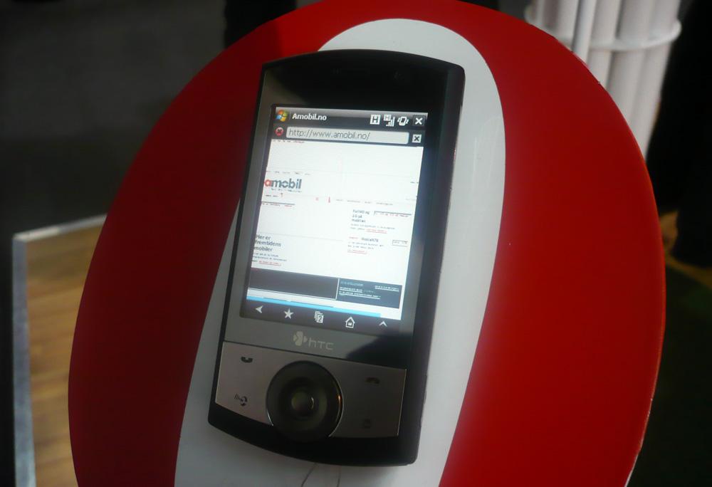 Vi testet Opera Mobile 9.5 på en HTC Touch Cruise.