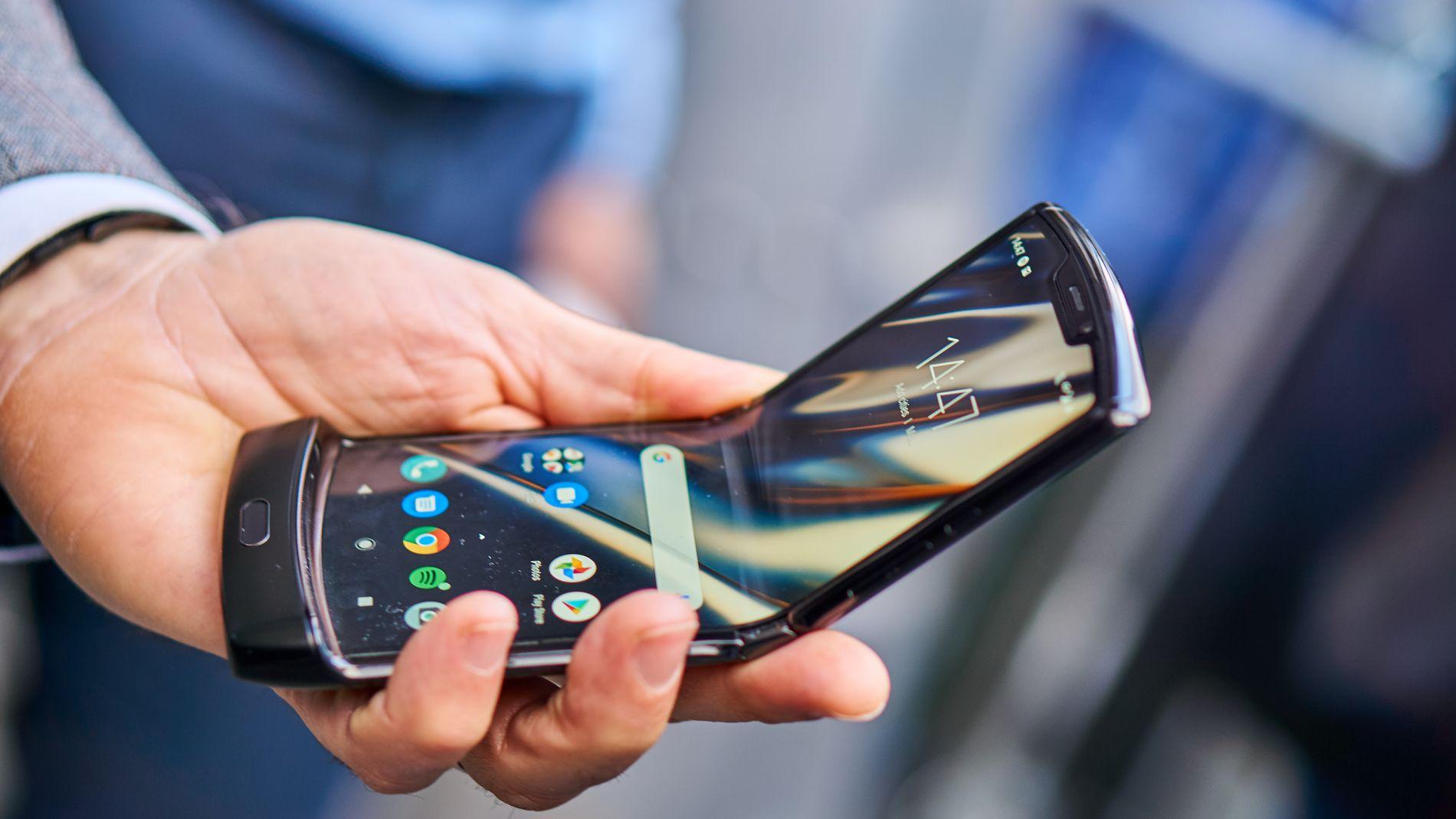 Motorola utsetter lansering av brettemobilen Razr