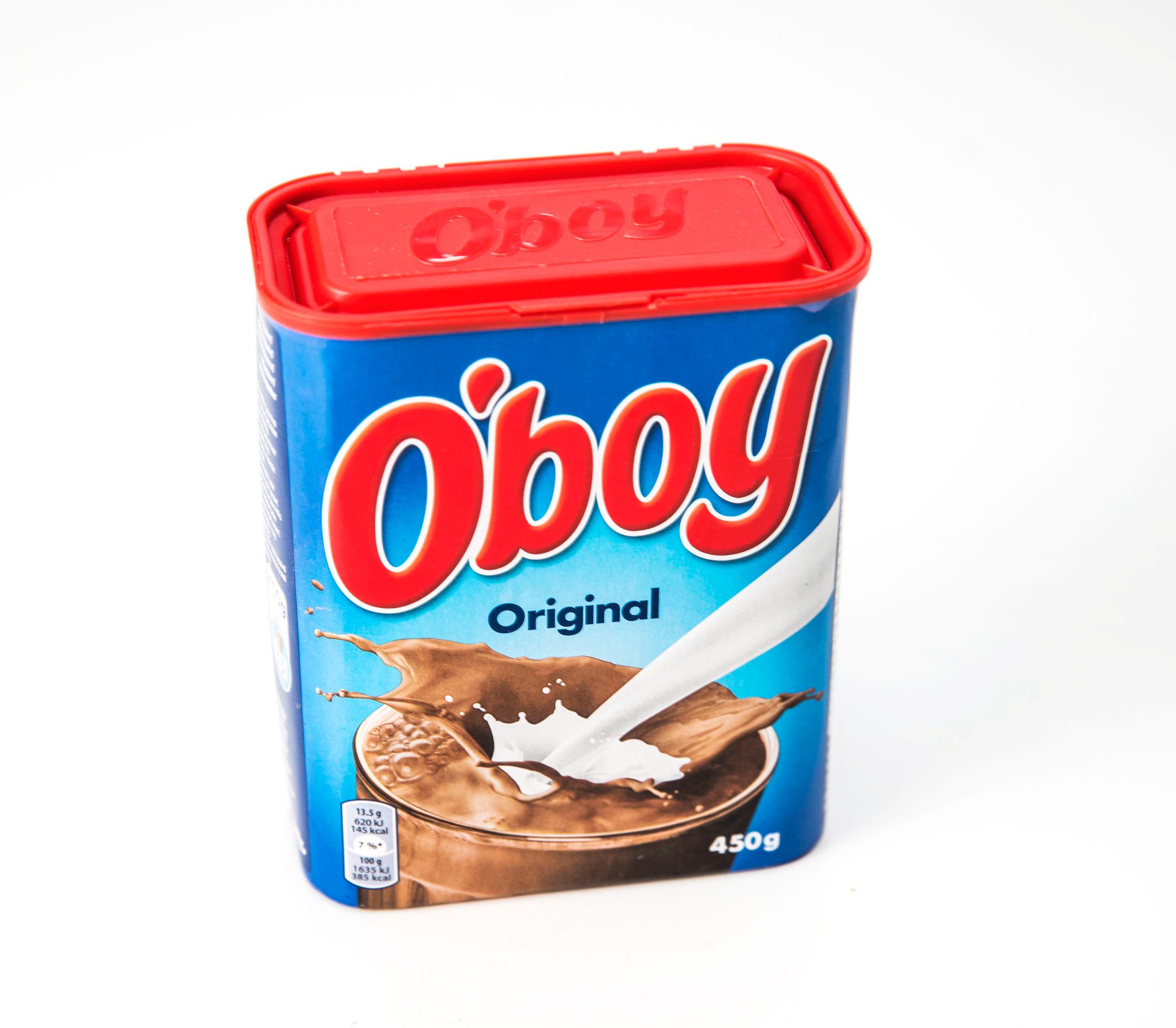 O'BOY: Den kjente røde og blå O'boy-boksen har stått i norske kjøkkenskap siden 1960. Fra februar blir boksen byttet ut til fordel for et mer miljøvennlig alternativ. Foto: FRODE HANSEN, VG