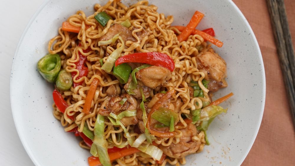 Chicken chow mein – kycklingwok med nudlar