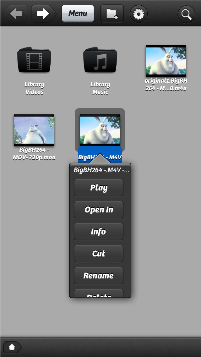 PlayerExtreme har mange muligheter og spiller de fleste formater, men knapper og menyer kunne med fordel vært bedre tilpasset fingerbruk..
