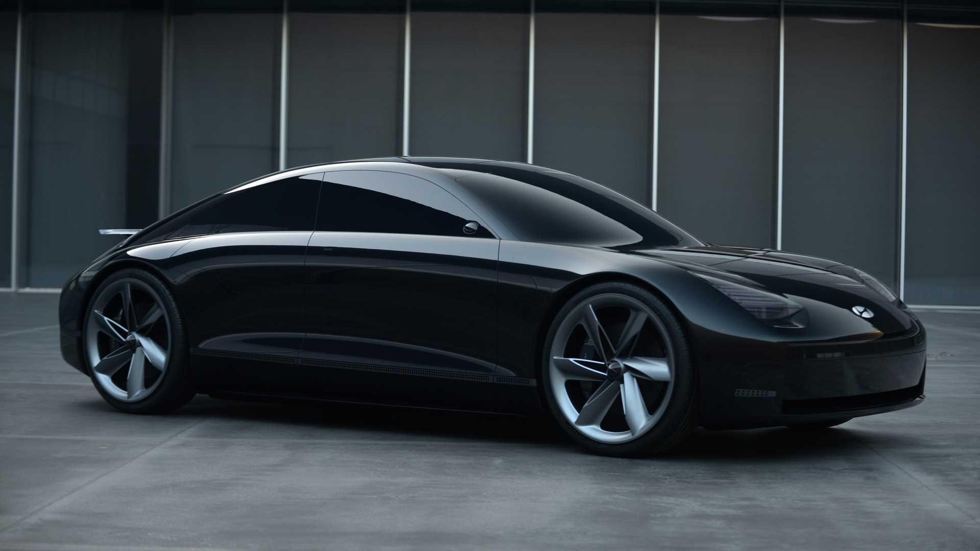 Hyundais Prophecy-konsept skal bli til den neste Ioniq-modellen. Det lille vi har sett av produksjonsversjonen tyder kanskje på at den blir langt mindre dramatisk i linjene. 