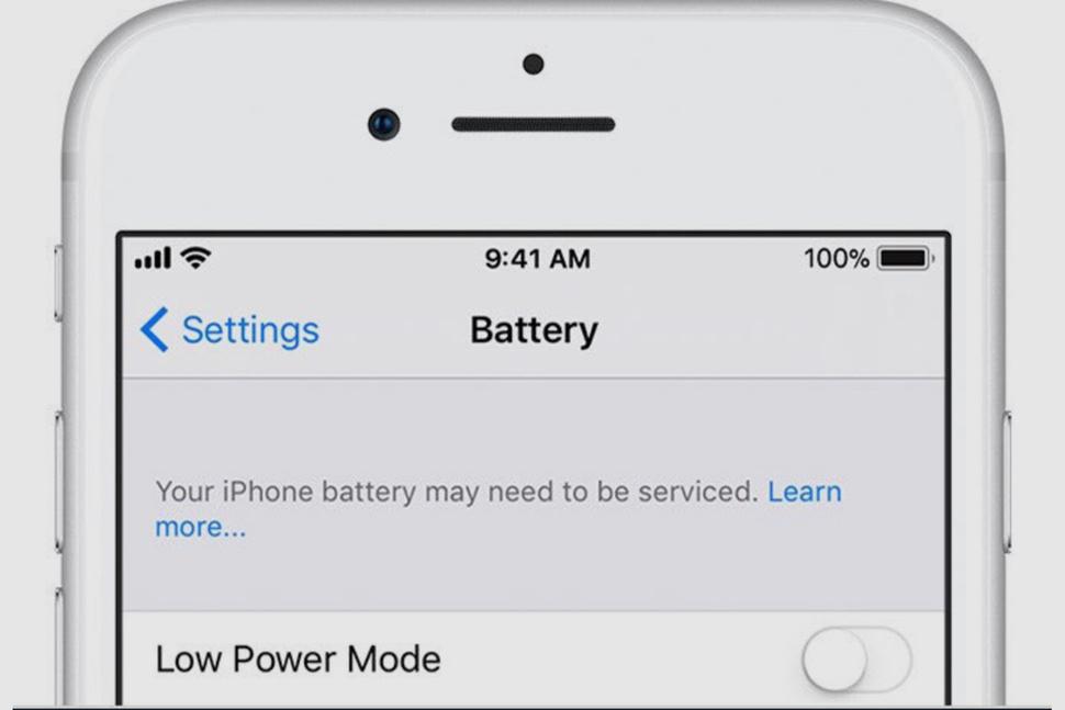 Ser du denne beskjeden på mobilen din er det virkelig på tide å vurdere et batteribytte. Bilde: Apple