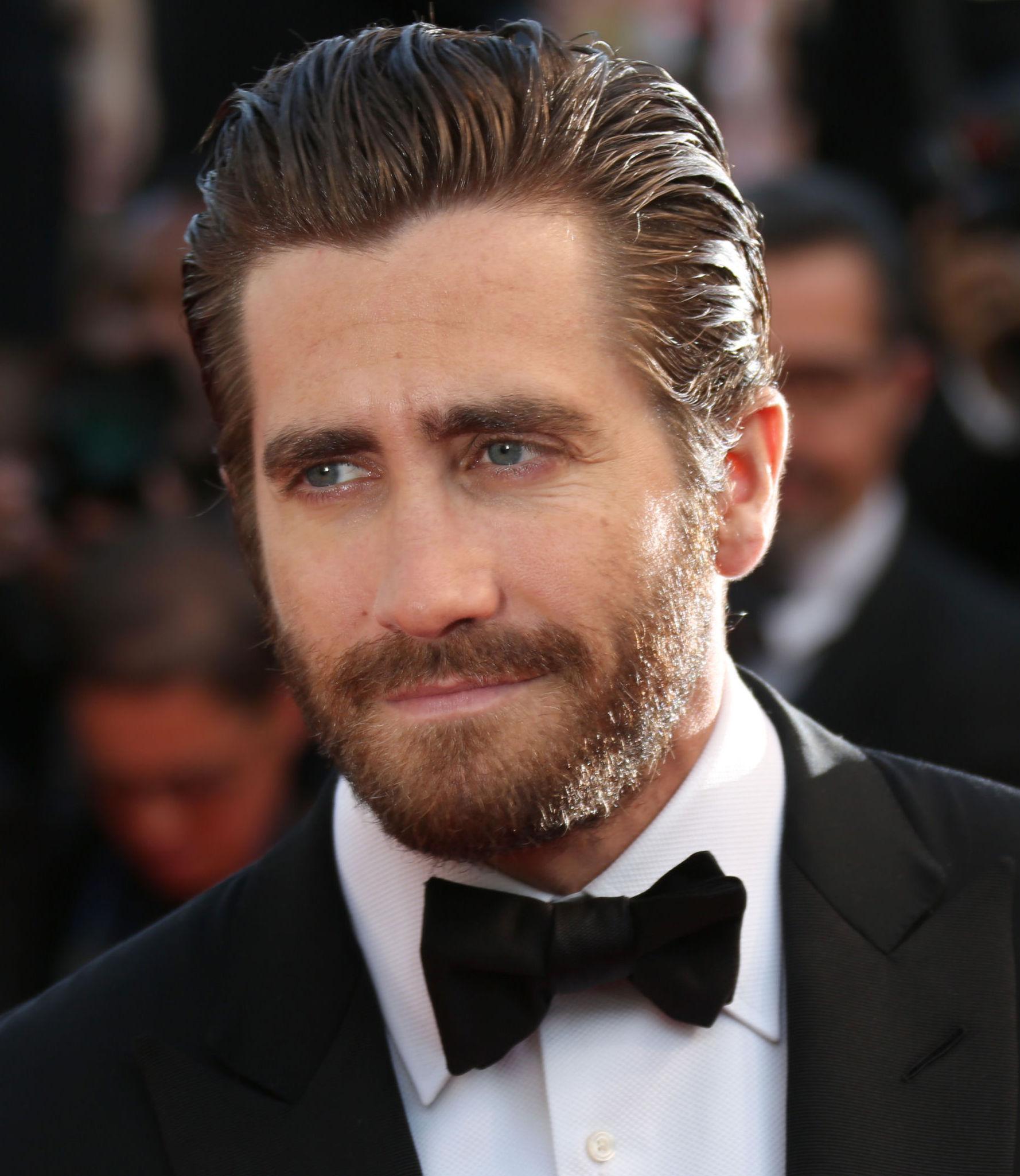 KJEKKAS: Jake Gyllenhaals bryn er perfekt buskete, uten å være sammengrodd på midten. Foto: NTB Scanpix