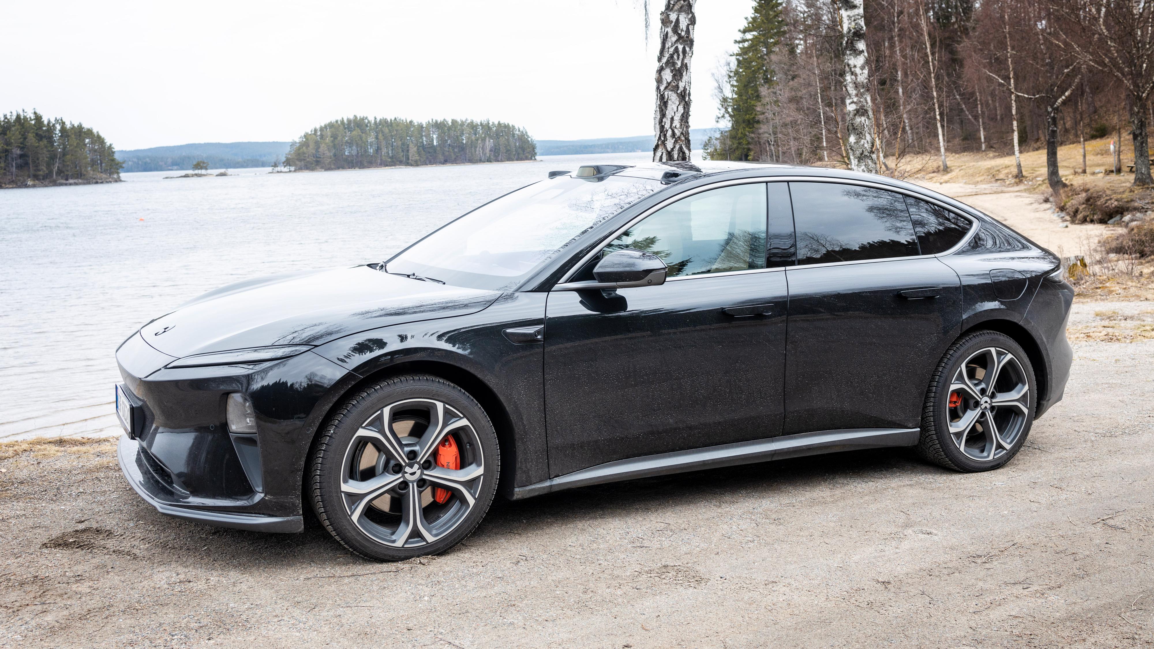 Utmerket Tesla Model 3-konkurrent: Vi kjørte Nio ET5