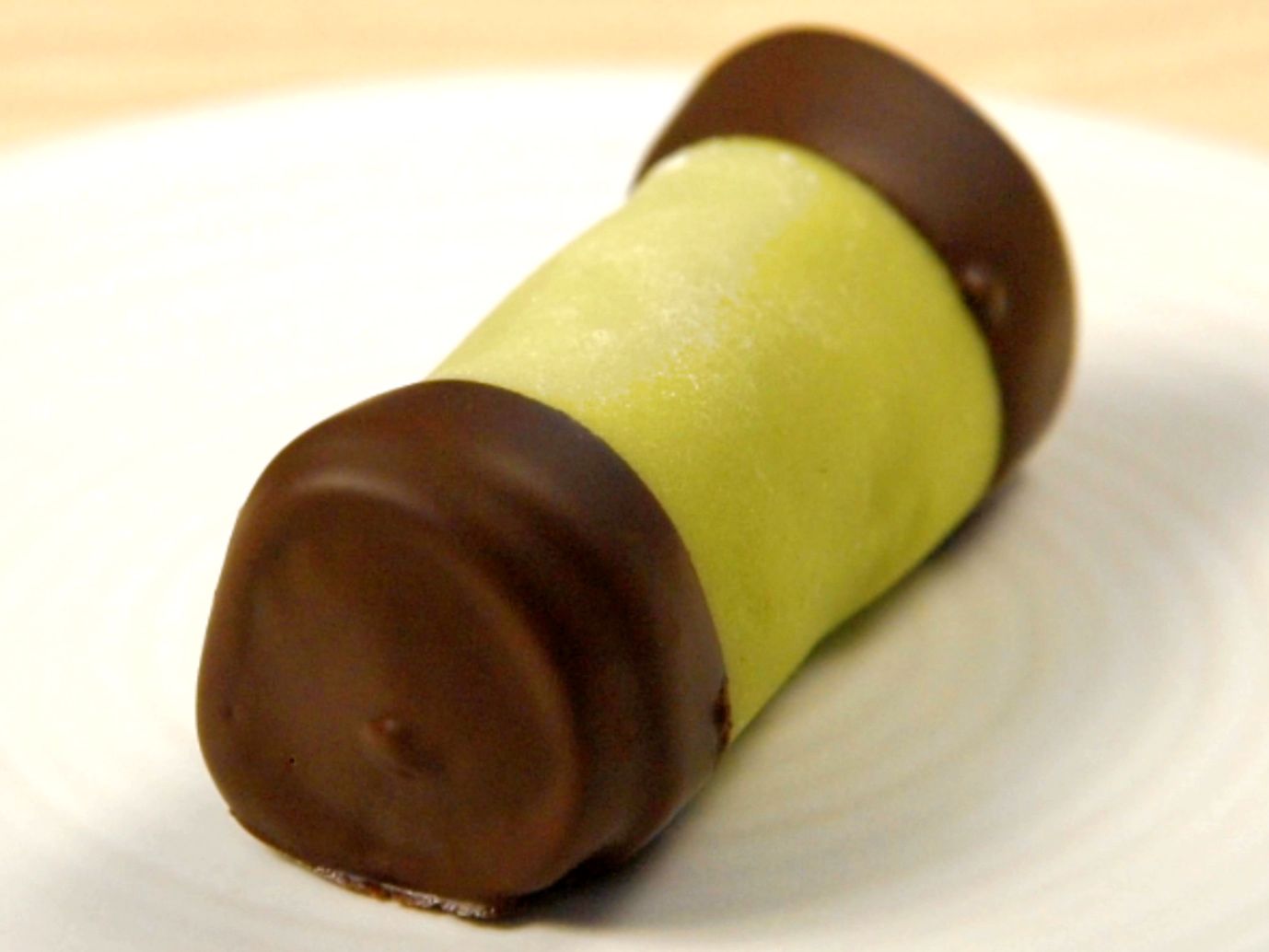 Punschrulle eller dammsugare -– marsipan och choklad i kombination.