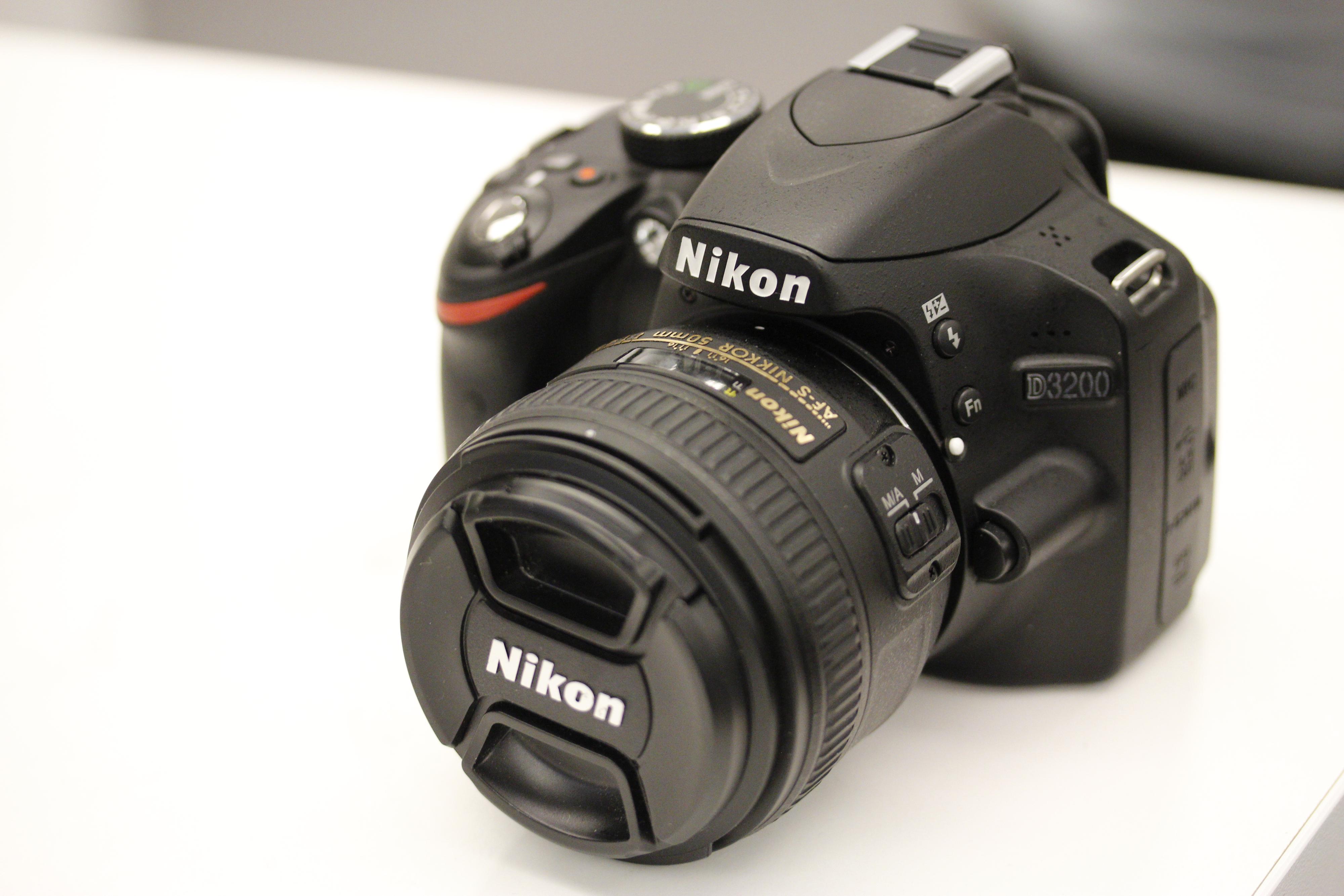 Nikon D3200 med Nikon AF-S Nikkor 50 mm f/1.4 G.Foto: Paal Mork-Knutsen, Akam.no