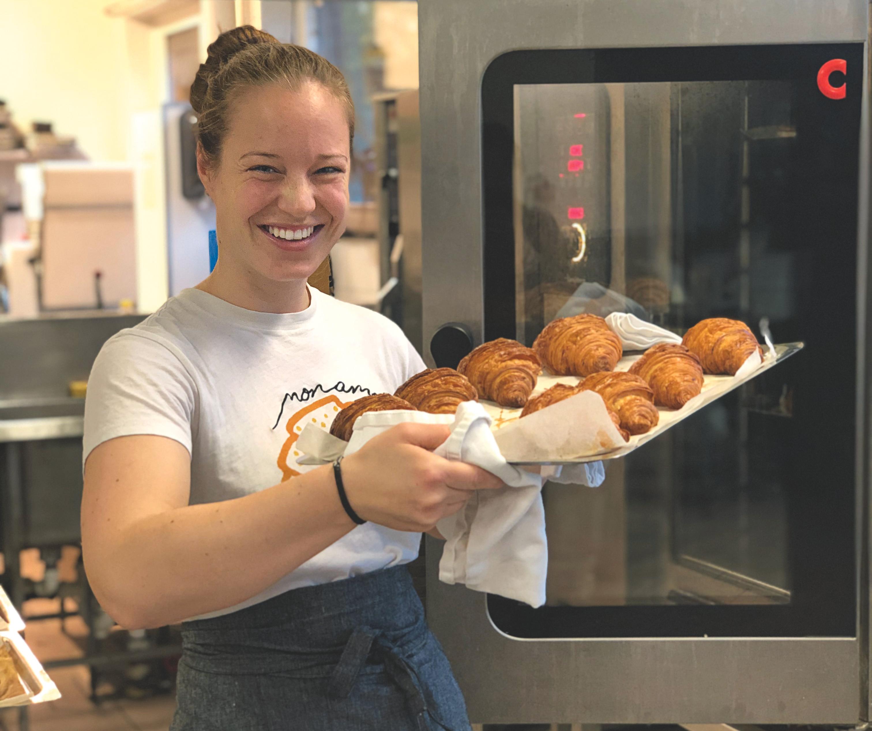 SMØRBLID BAKST: Frida Kulmus leverer croissanter til flere kafeer i Oslo, som Dapper, Supreme Roastworks, Java og Mocca.
