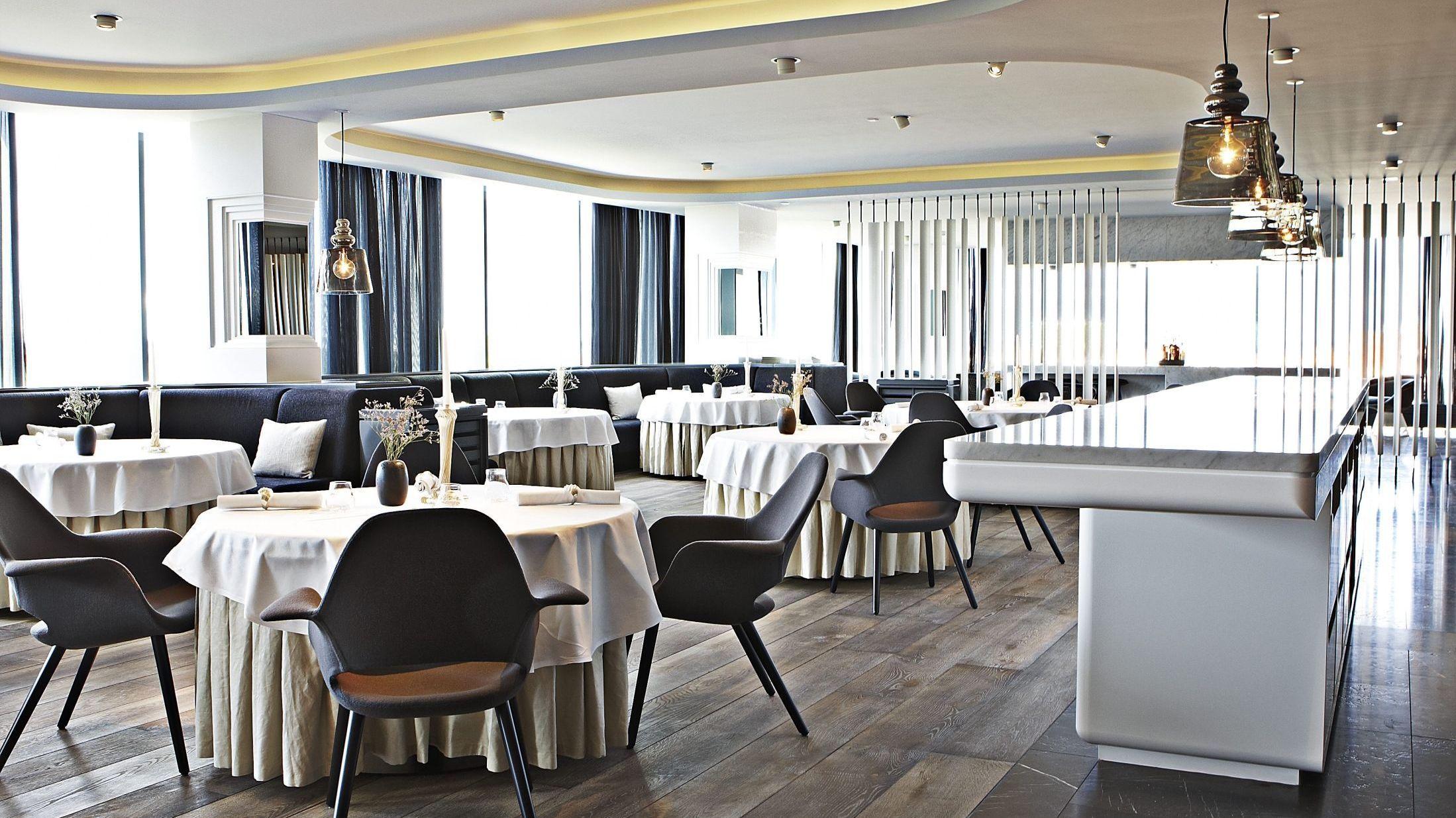 TIL TOPPS: I lyse lokaler i 8. etasje midt i København finner du Nordens beste restaurant i 2013. Foto: Geranium