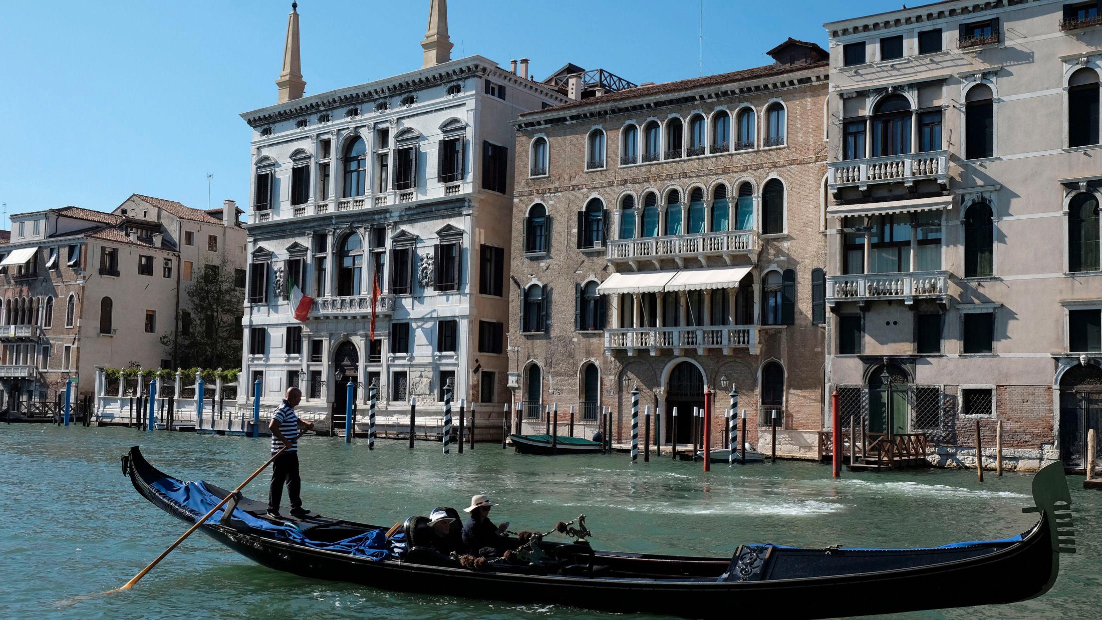 SJERNEHOTELL: Det norske paret giftet seg på hotellet Aman i Venezia, samme sted som George og Amal Clooney giftet seg i 2014. Foto: Reuters