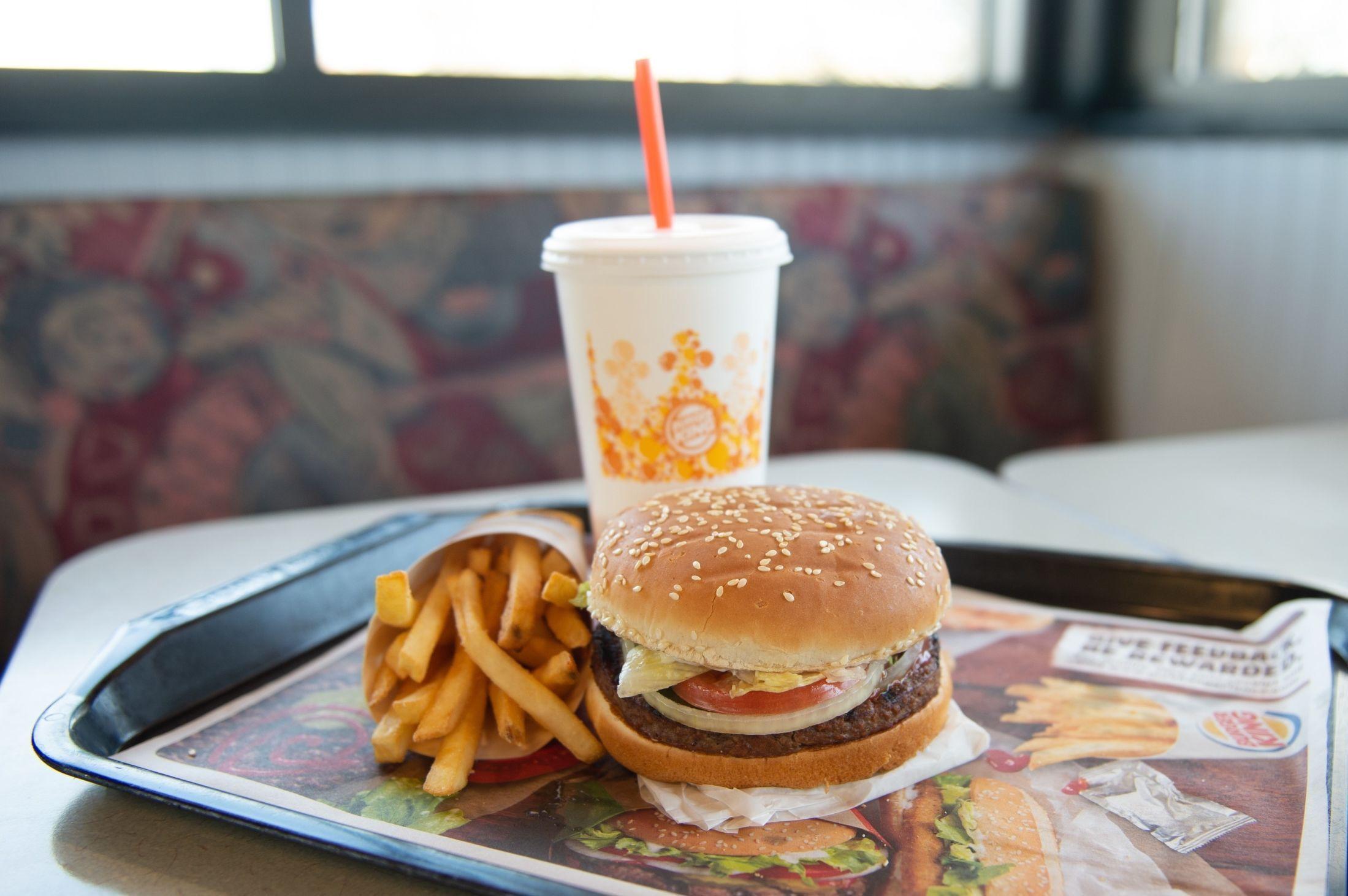TIL EUROPA: Burger King lanserte mandag en plantebasert burger i 25 land i Europa.