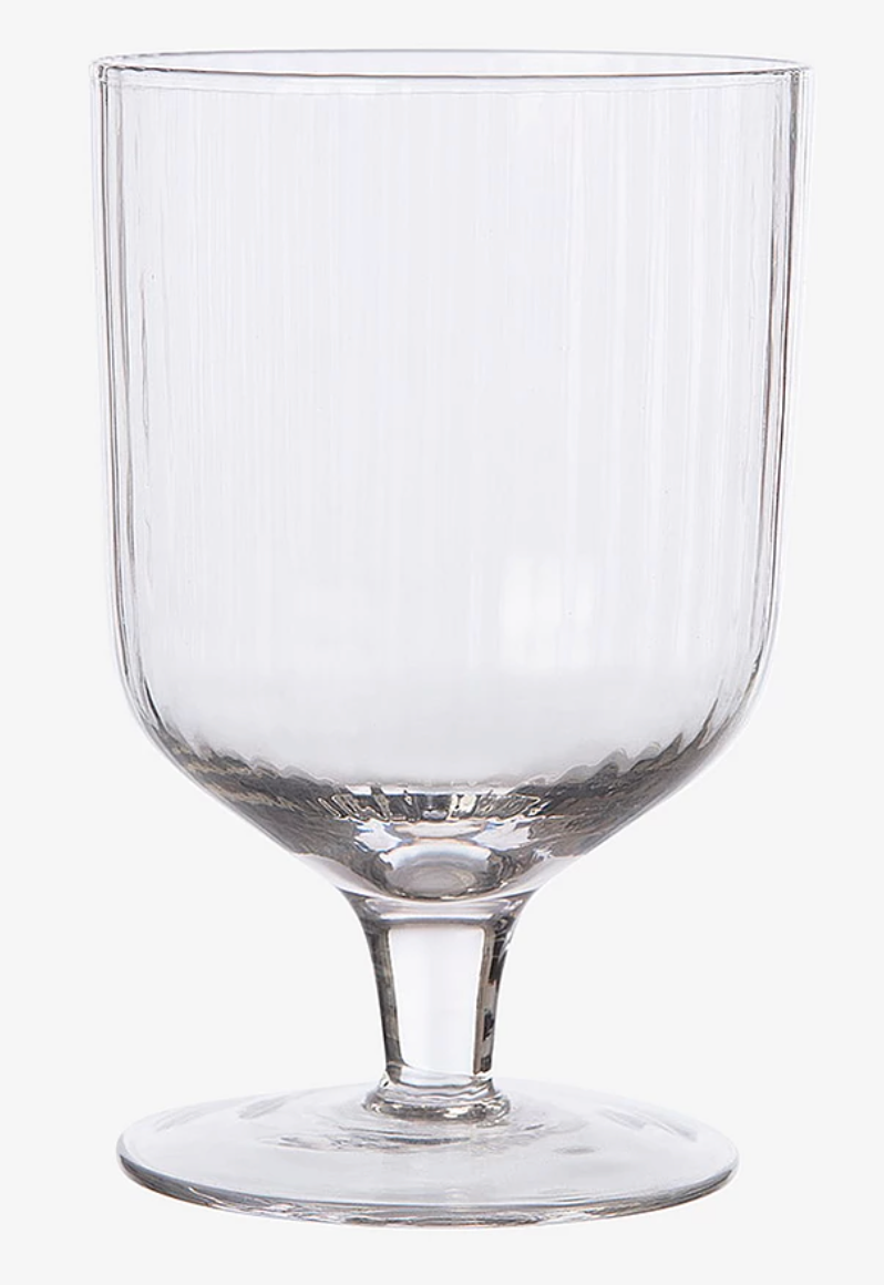 8 räfflade glas som lyfter vårdukningen