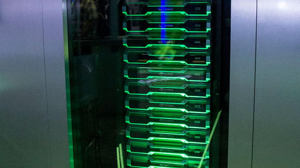 Nvidia lurte noe veldig på hvordan AMD forklarer at de også setter opp servere fulle av skjermkort for å la folk spille fra nettskyen.Foto: Niklas Plikk, Hardware.no