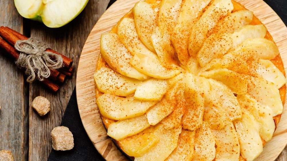 Äppelcheesecake – lyxigt till fikastunden