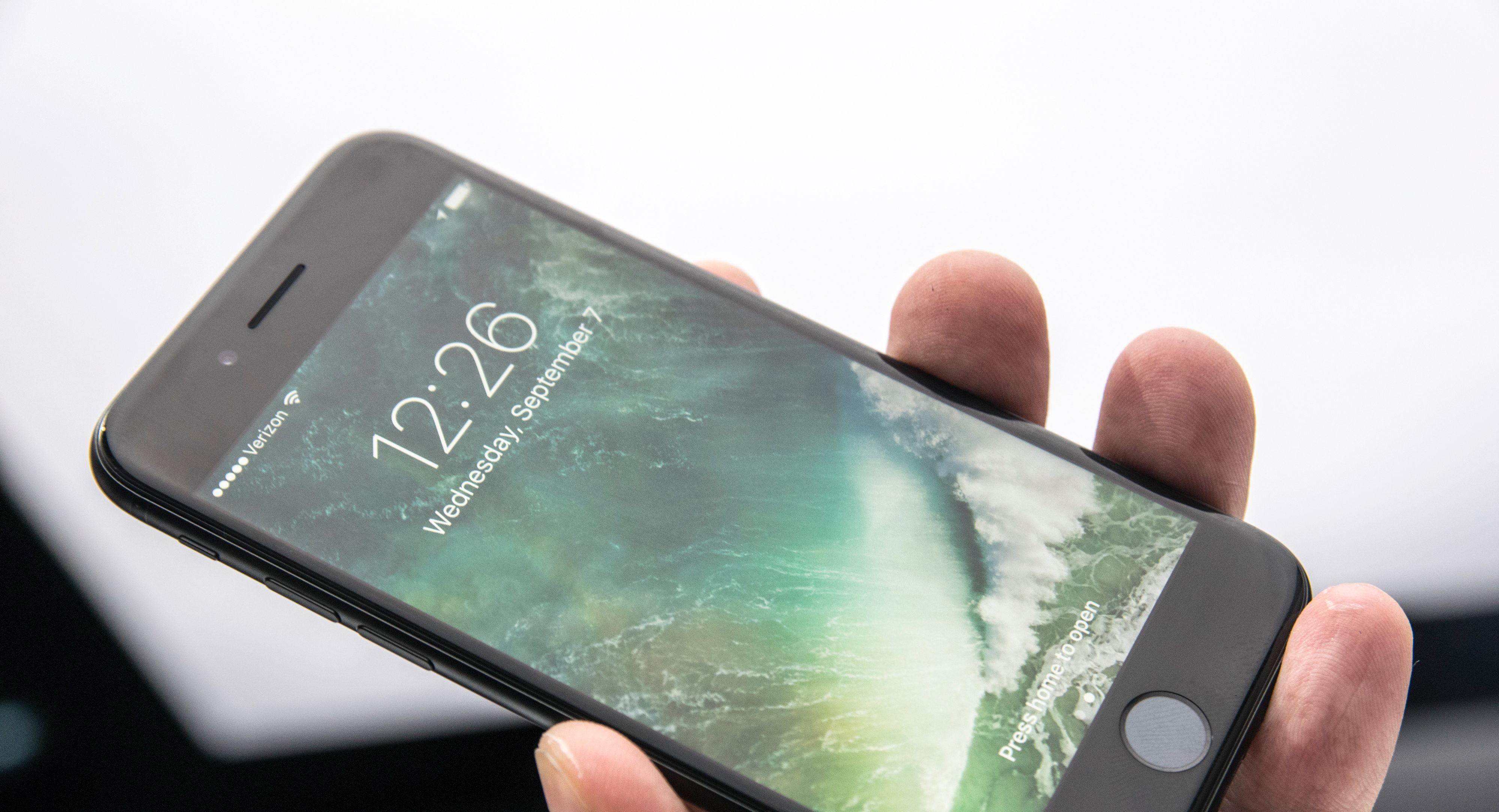 iphone 7 og iphone 7 plus sniktitt