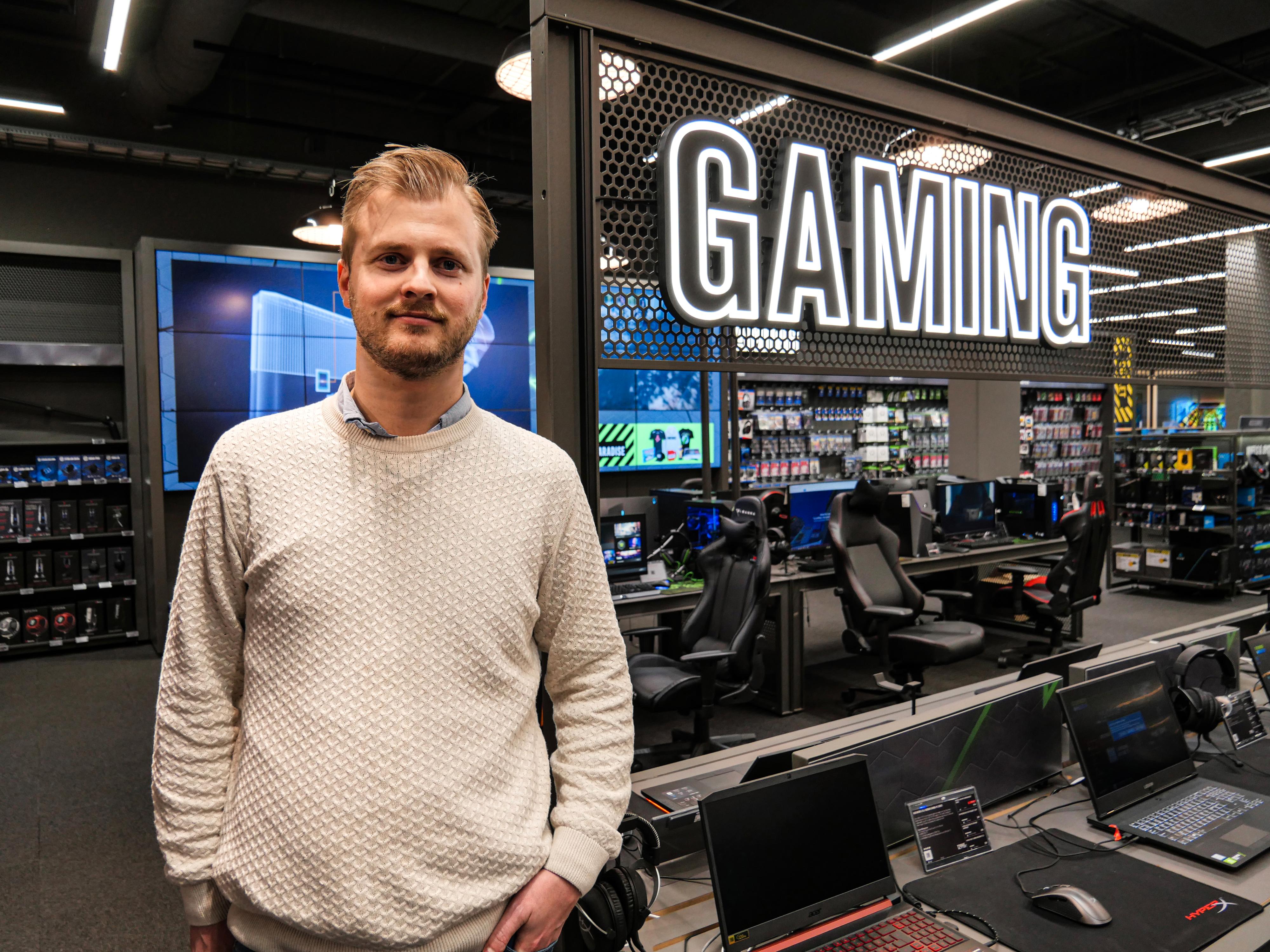 Nils Martin Øyo, gamingansvarlig i Elkjøp Norge.