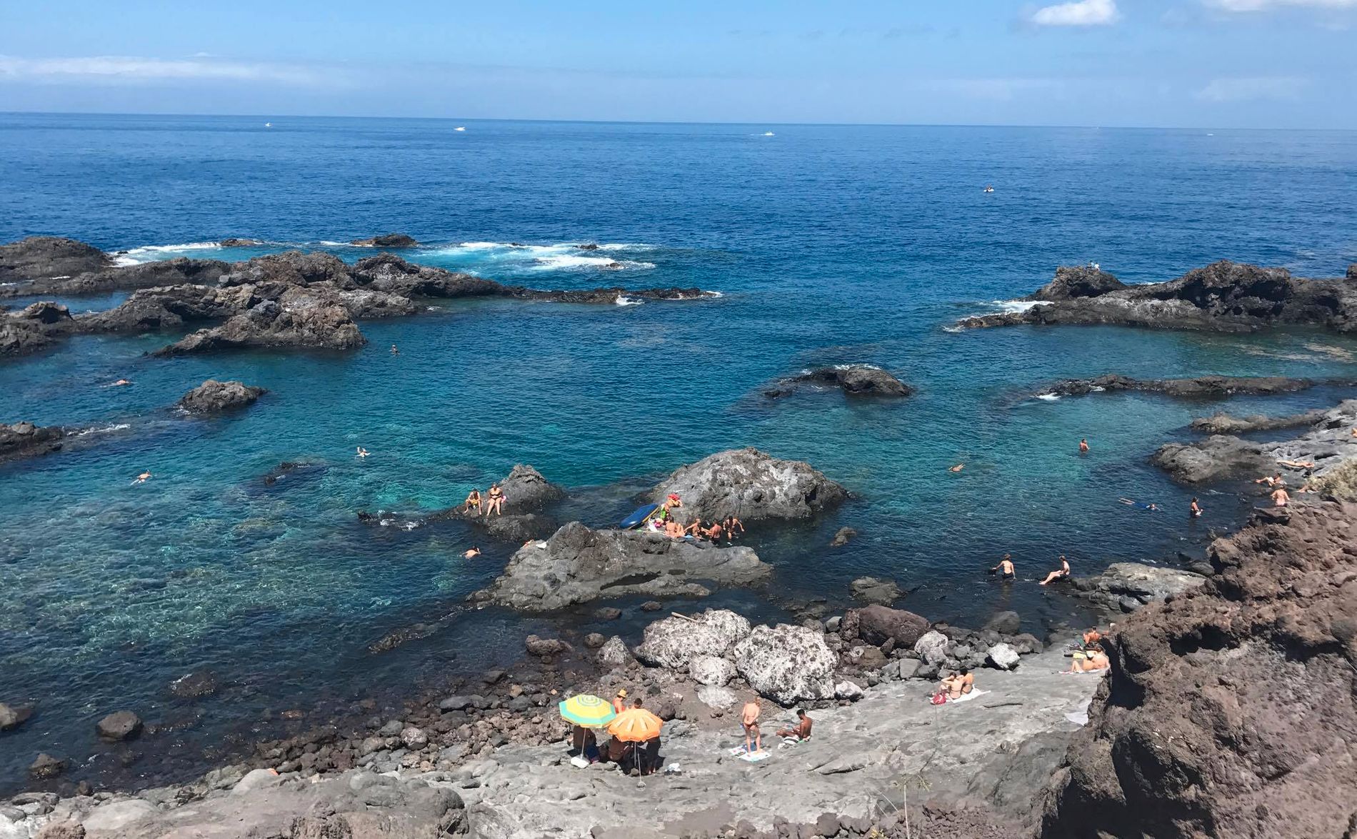 LOS GIGANTES: Et sjarmerende og hyggelig badested på Tenerifes mest solsikre kyst, som har klart å beholde sin kanariske sjarm.