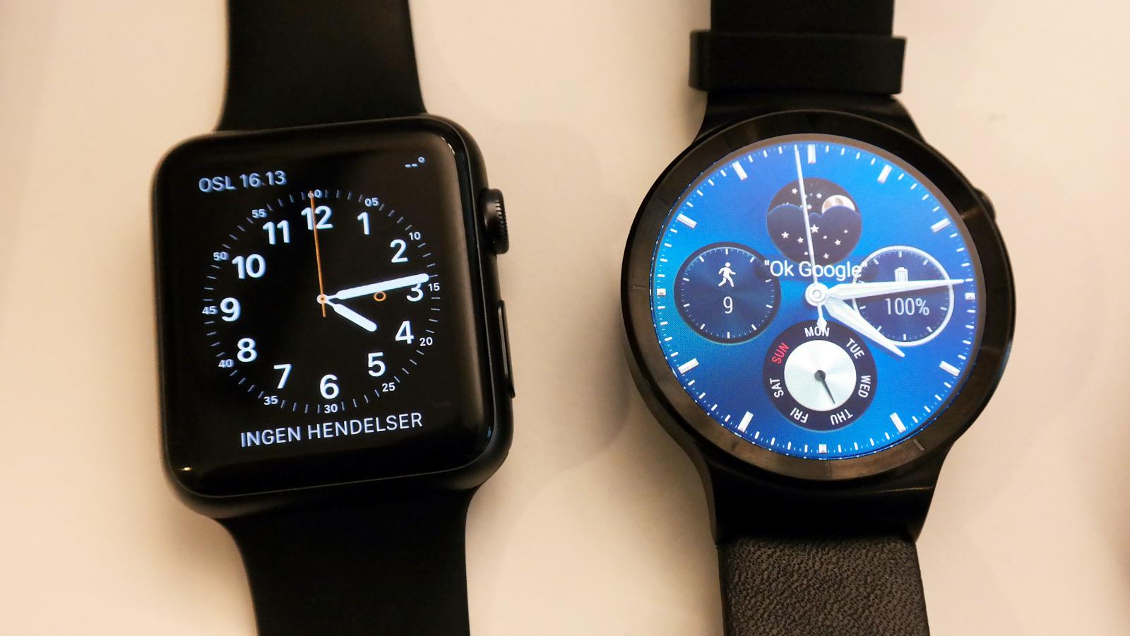 Apple Watch sammen med Huaweis nye runde Google Wear-klokke. Foto: Espen Irwing Swang, Tek.no