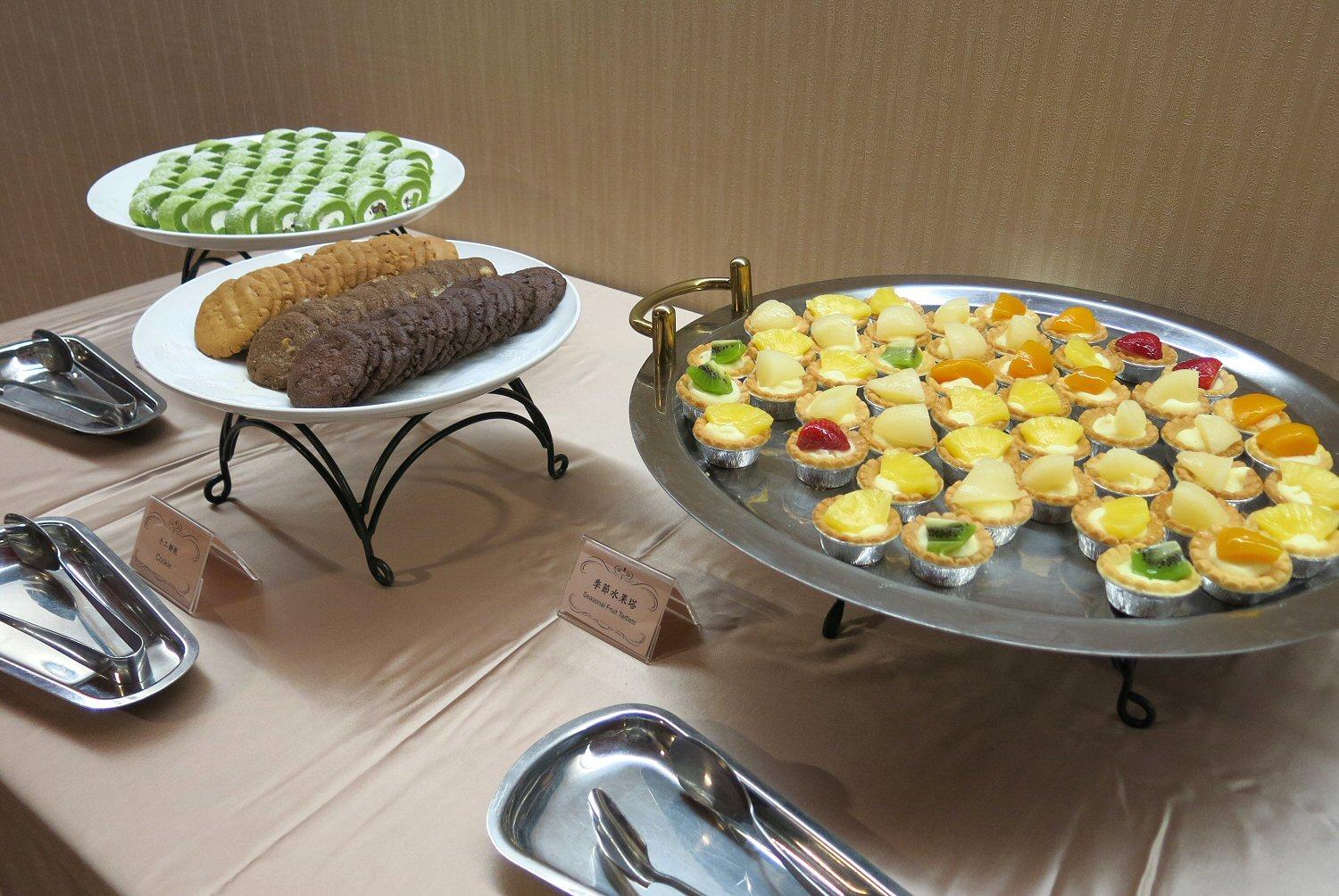 Kakemonsteret hadde likt «maten» som serveres sultne journalister i Taipei.Foto: Vegar Jansen, Hardware.no