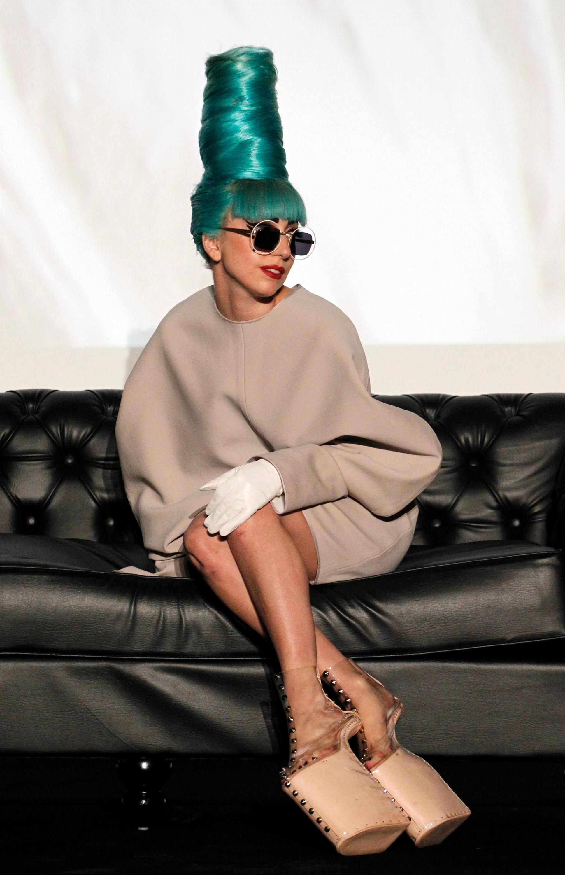 EN FAVORITT: Lady Gaga har gått med platåsko hele karrieren sin.